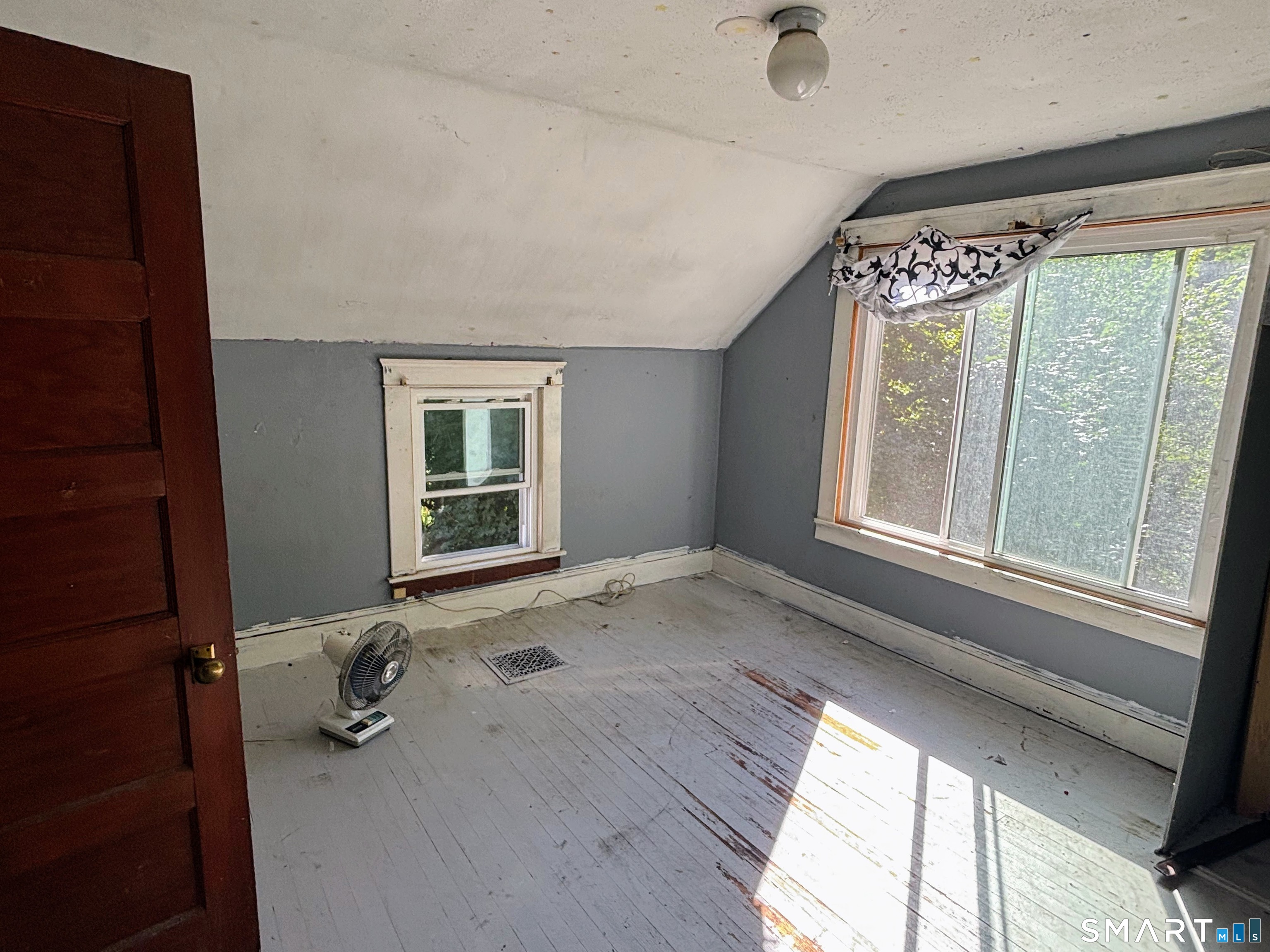 17&21 Winter Avenue Property Photo 10