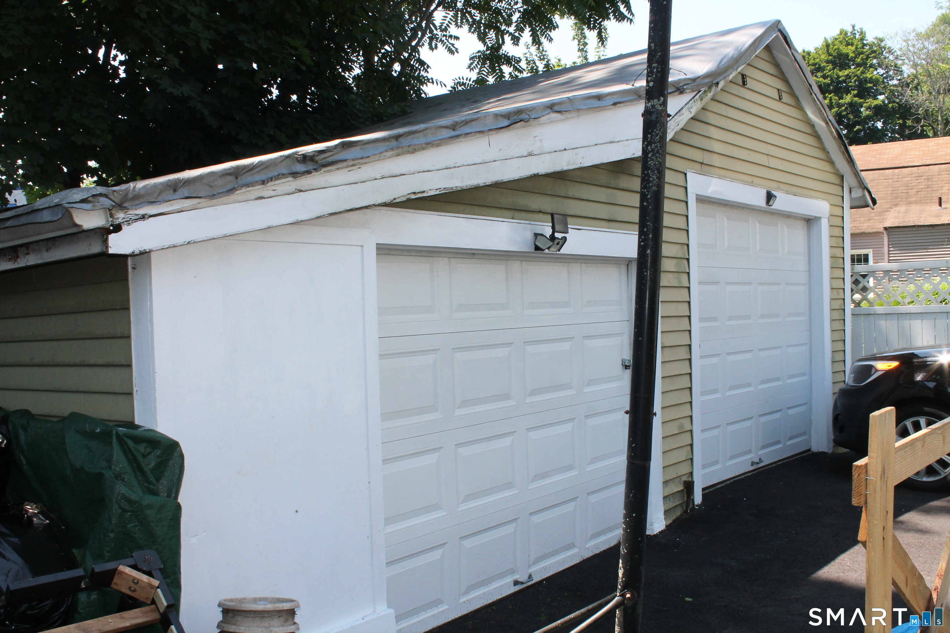 195 Sherman Avenue Property Photo 9