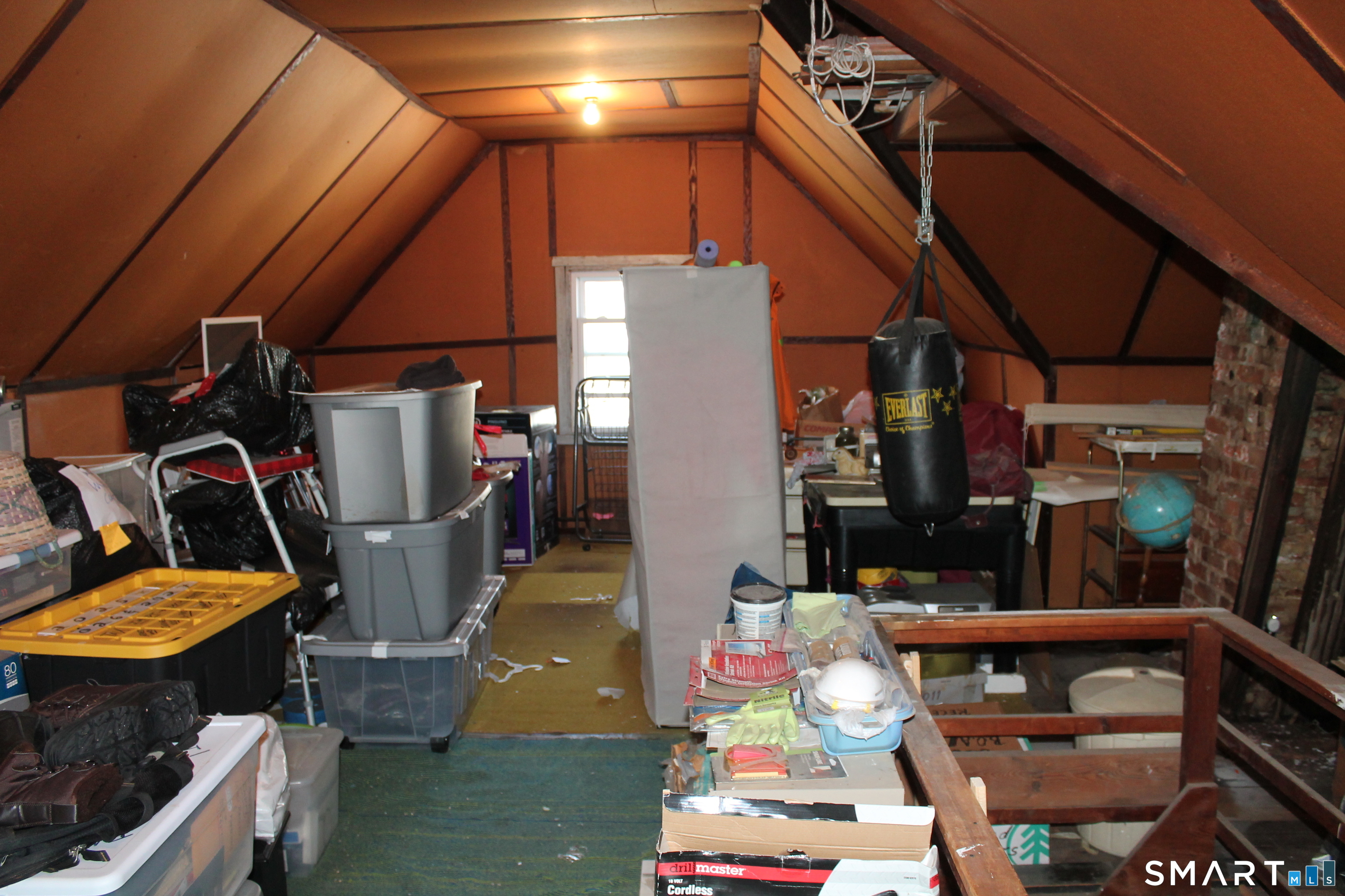 195 Sherman Avenue Property Photo 22