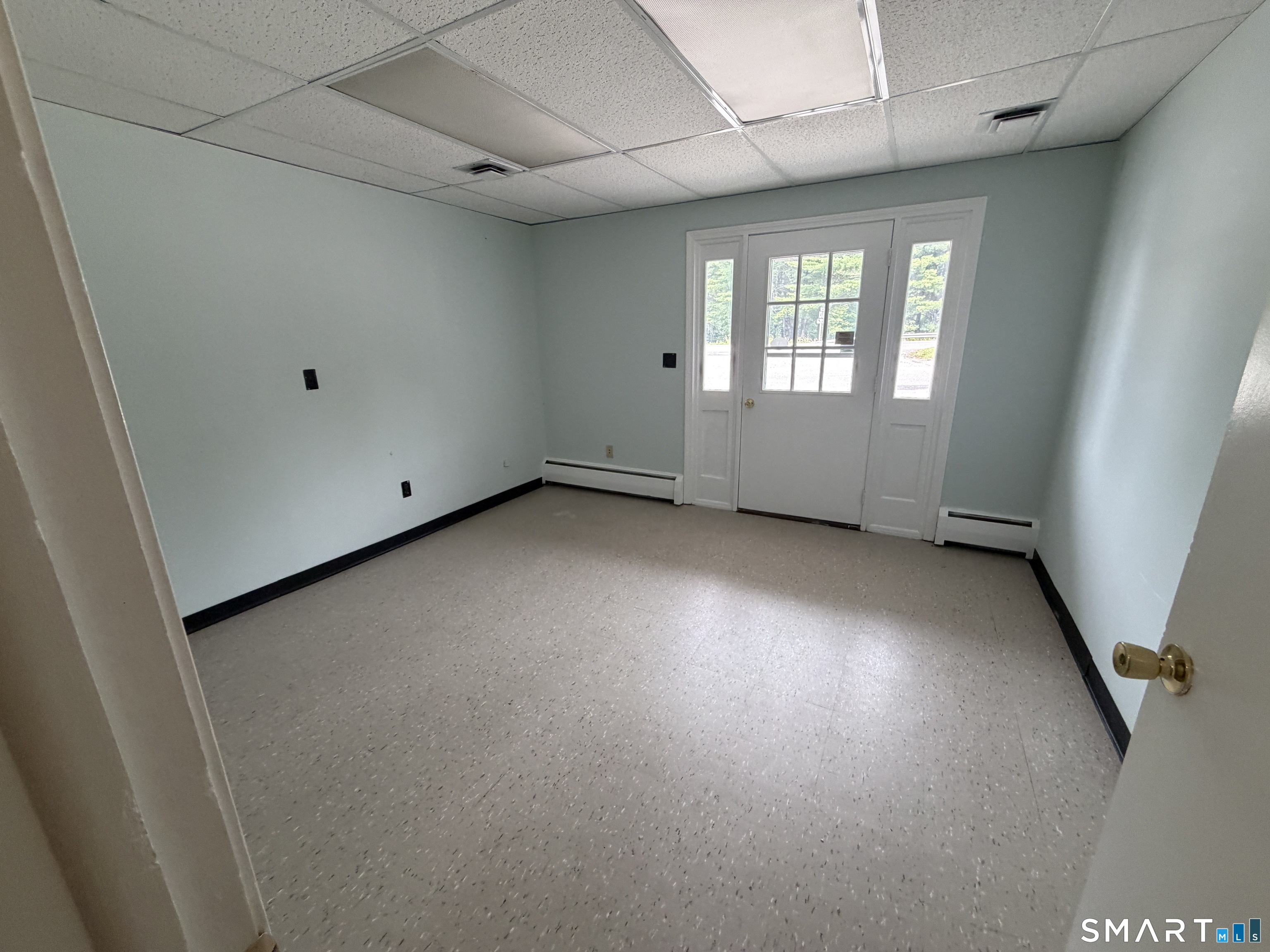 607 Cornwall Bridge Road Property Photo 5