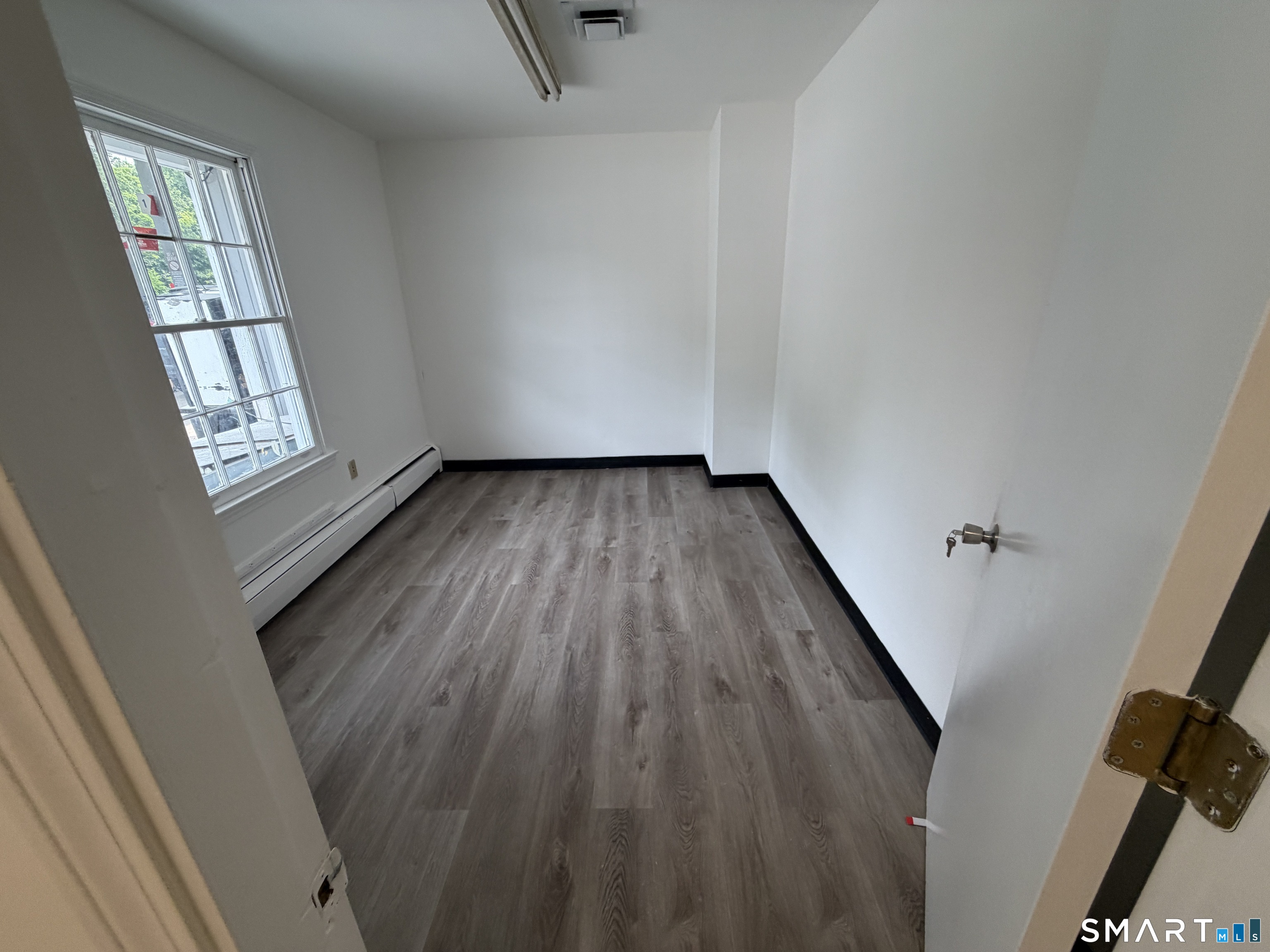 607 Cornwall Bridge Road Property Photo 7