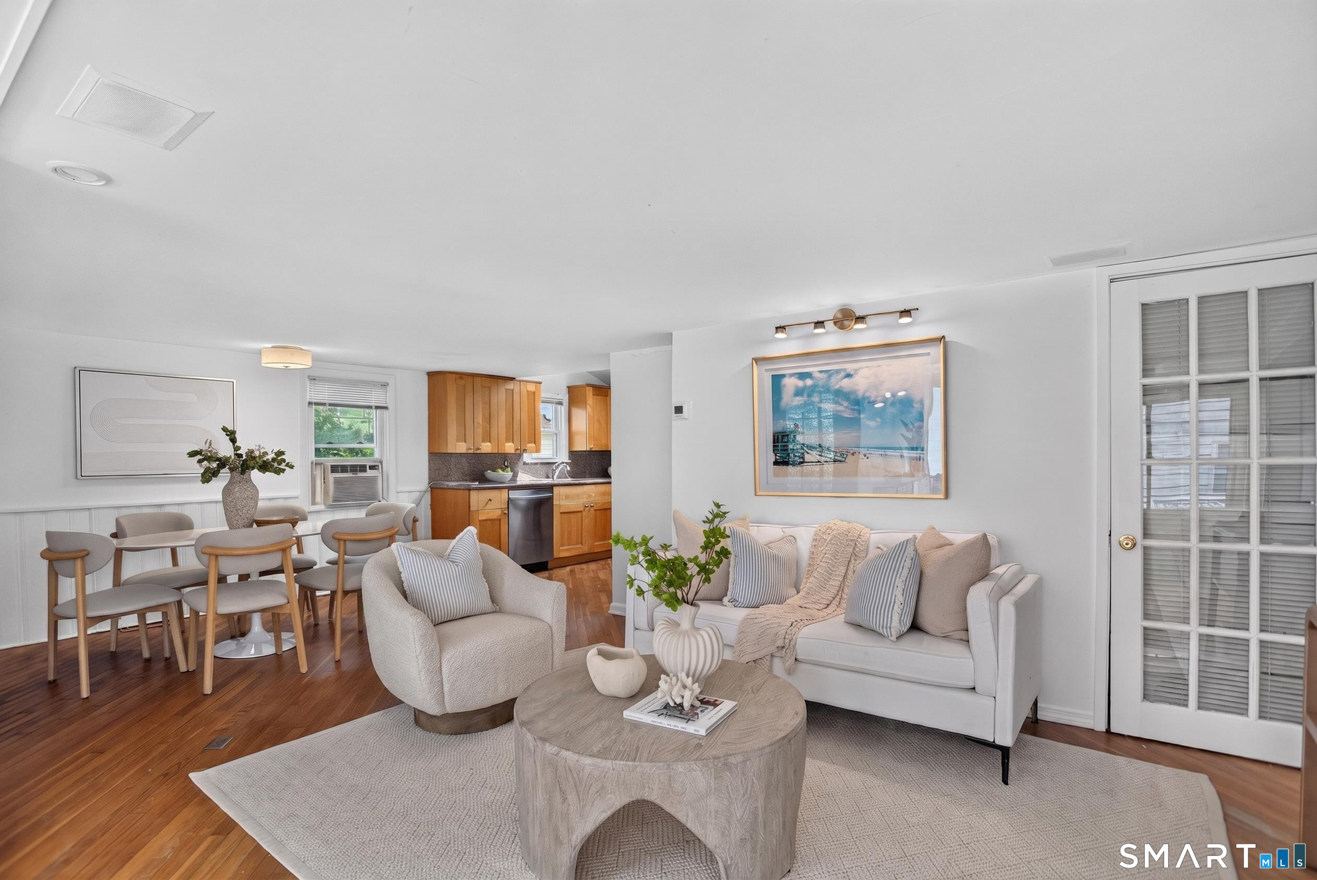 3 Madeline Avenue Property Photo 4