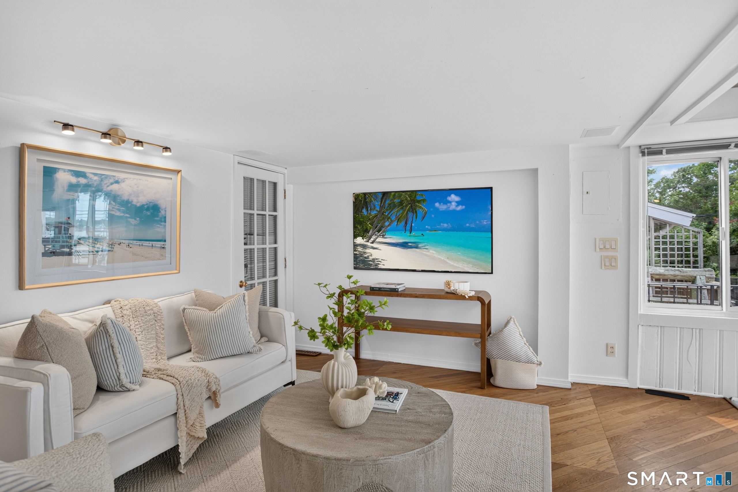 3 Madeline Avenue Property Photo 5