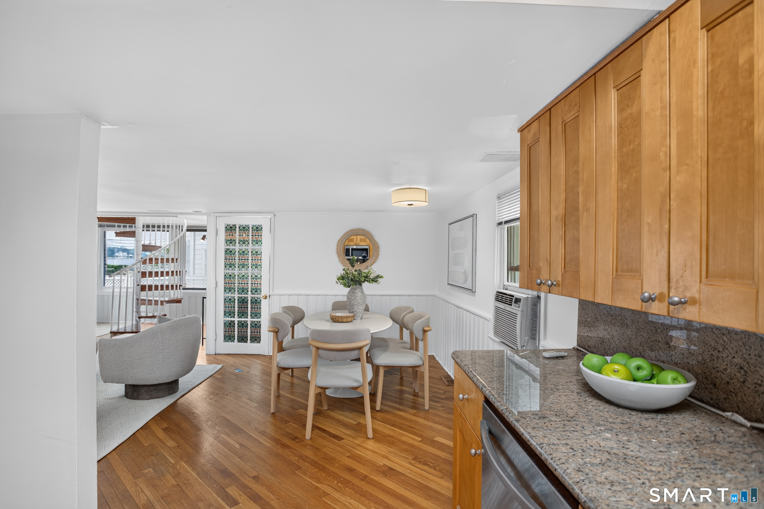 3 Madeline Avenue Property Photo 9