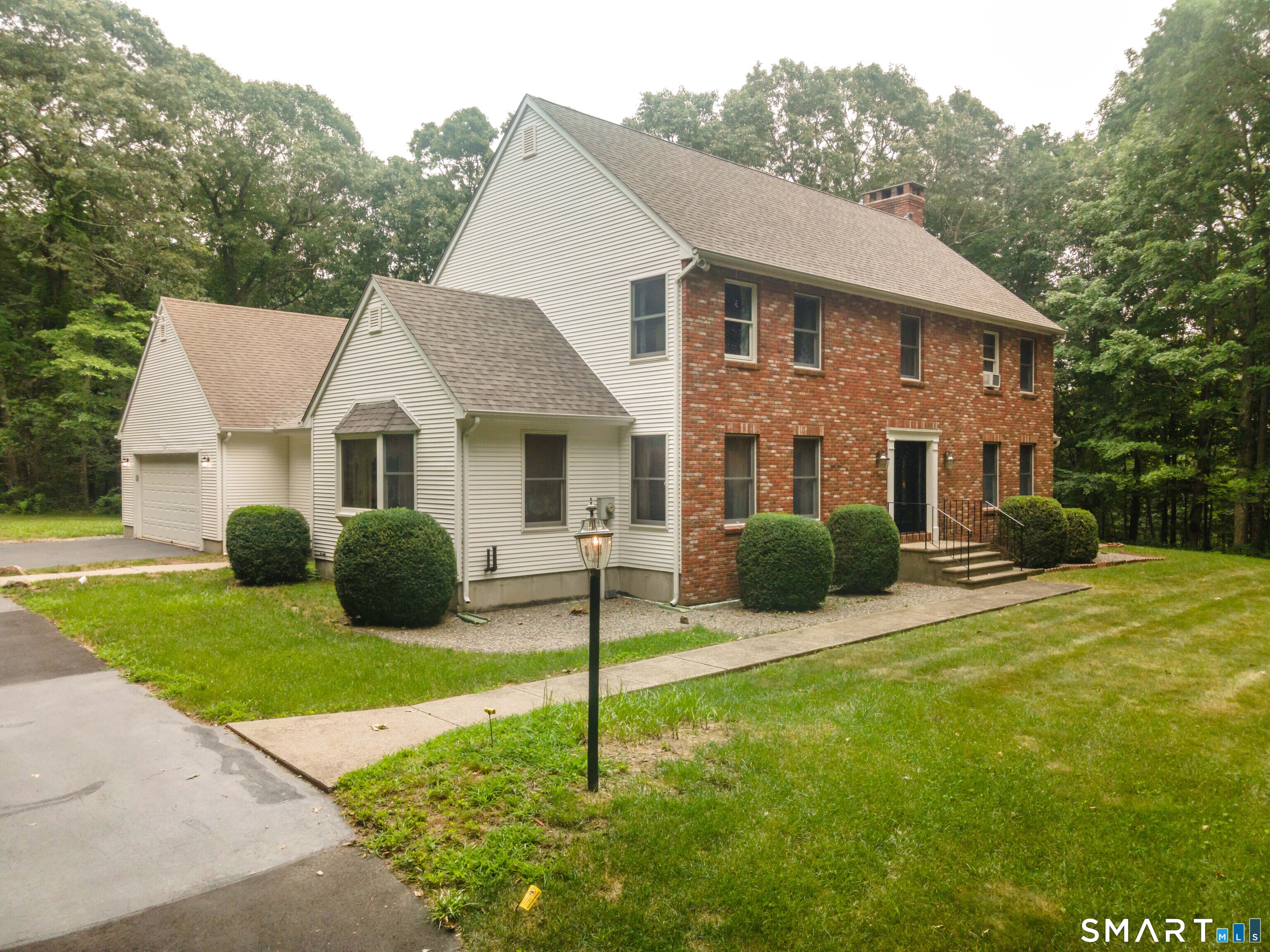 17 Eska Drive Property Photo 1