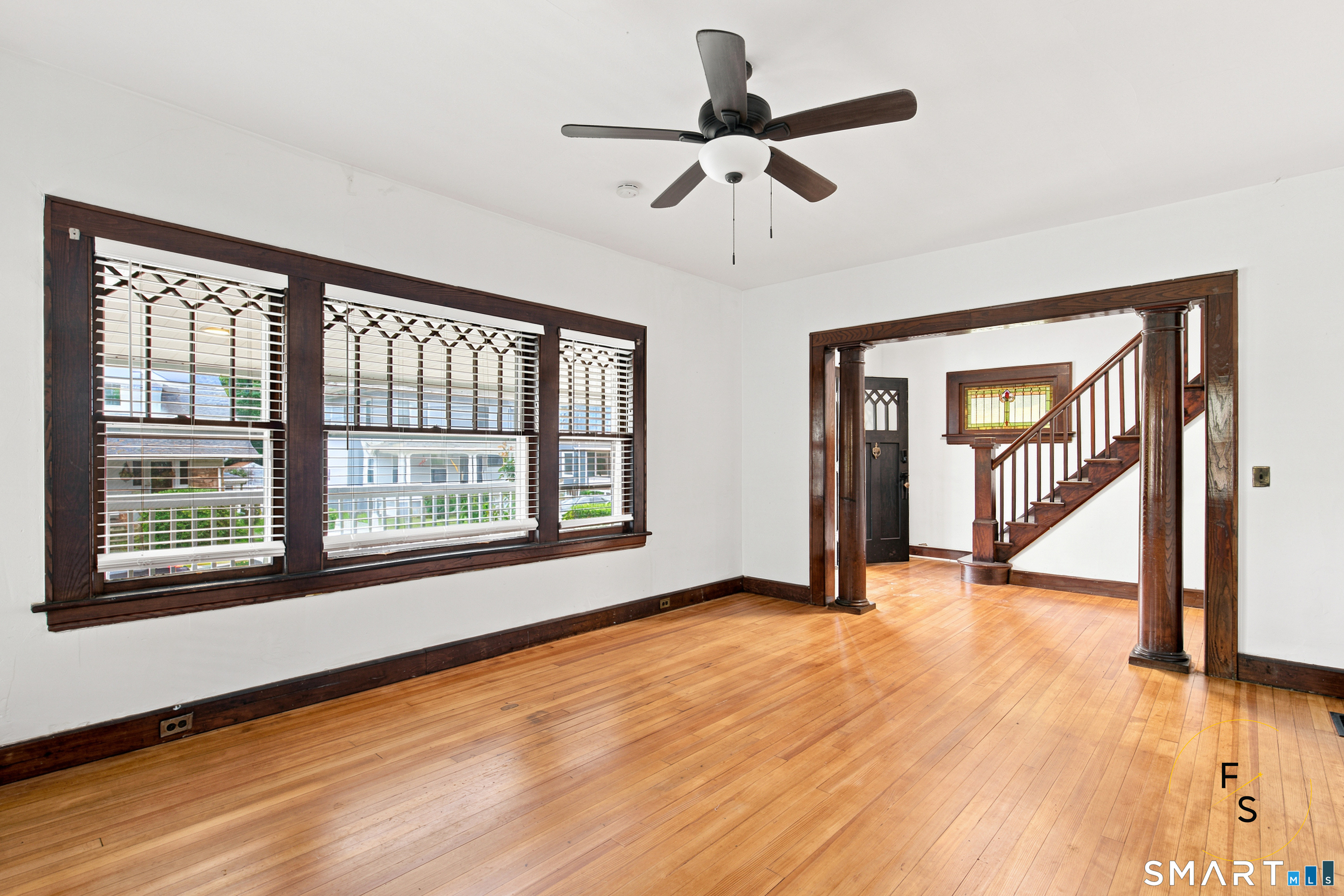 34 Harlem Avenue Property Photo 8