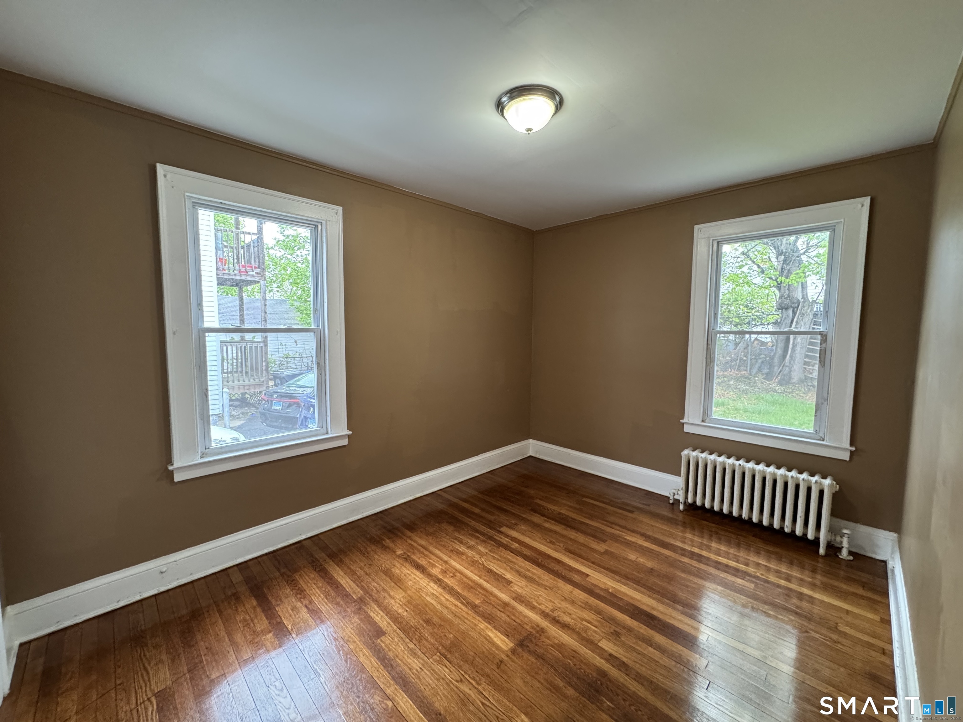 94-96 Thomaston Street Property Photo 6