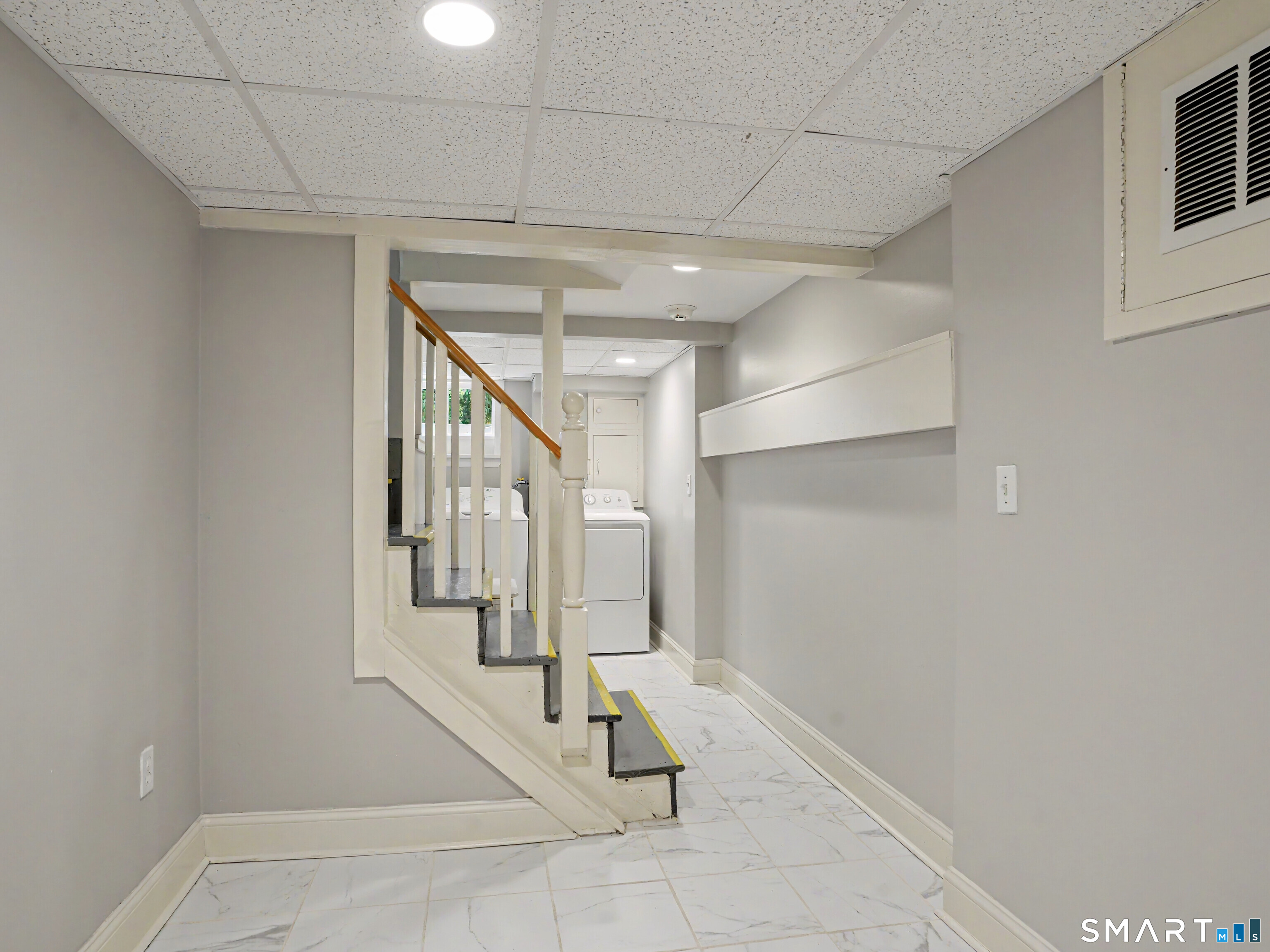 24192383 Property Photo 22