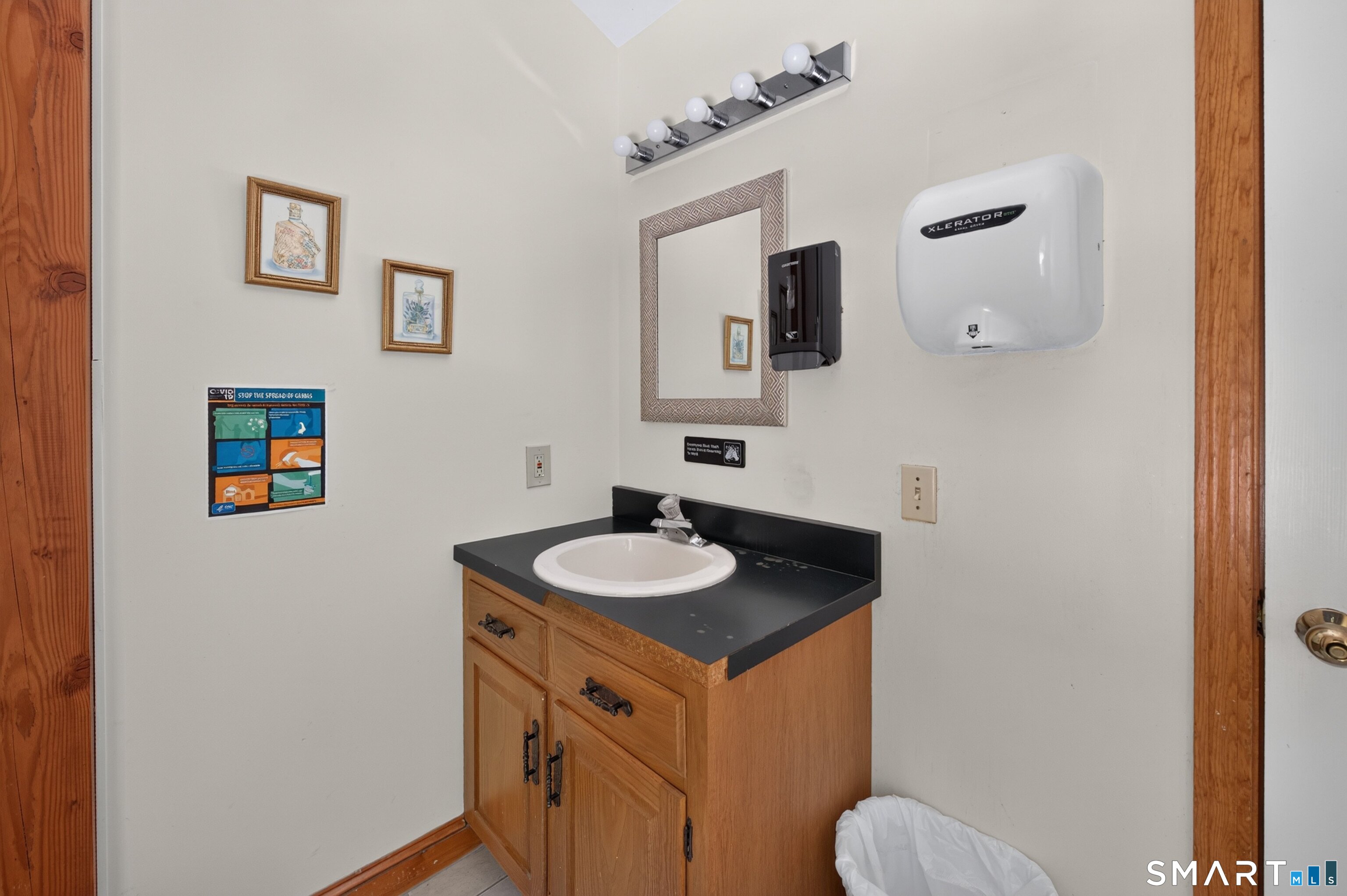 908 Meriden South 6 Road Property Photo 12