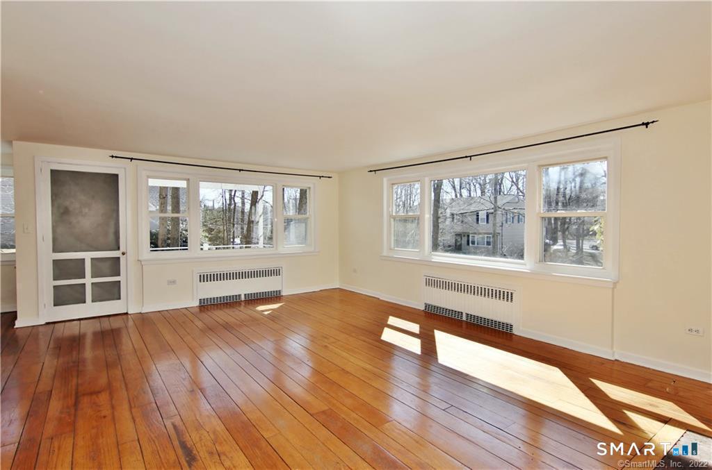 33 River Street Property Photo 5