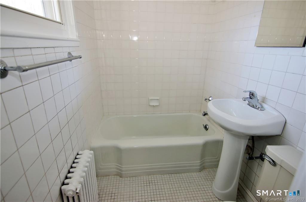 33 River Street Property Photo 8