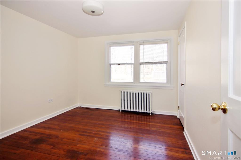 33 River Street Property Photo 11