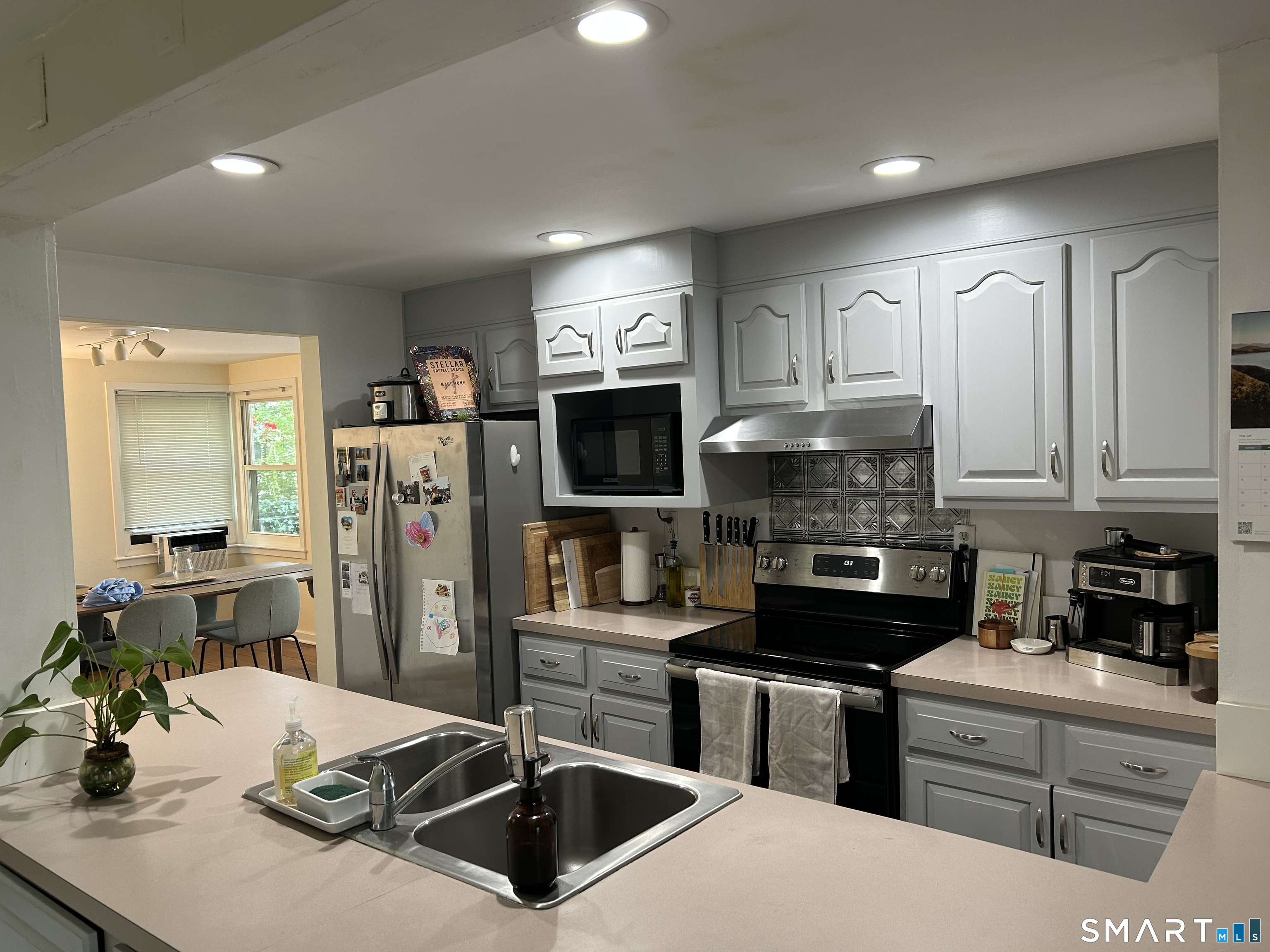 33 River Street Property Photo 13