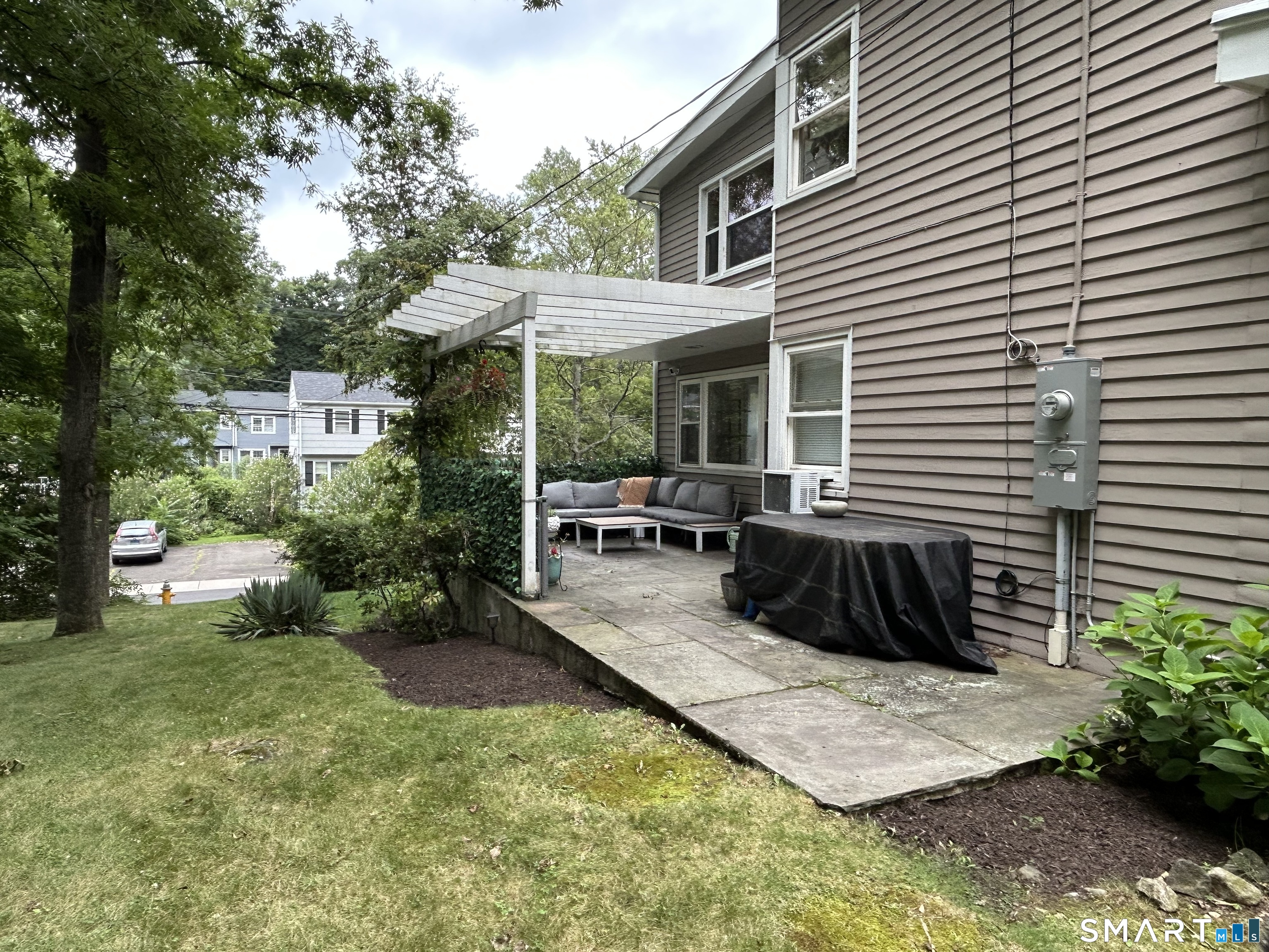 33 River Street Property Photo 22