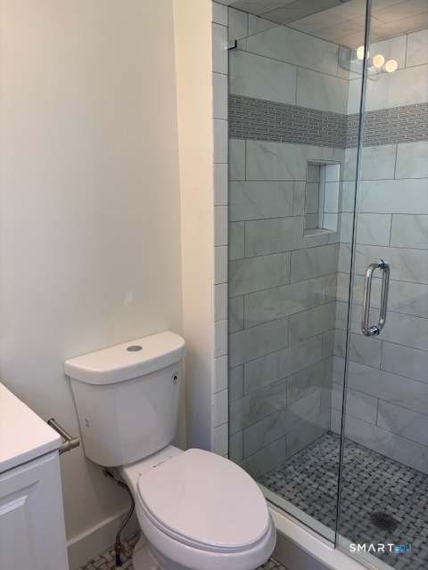70 Dyke Lane Property Photo 5