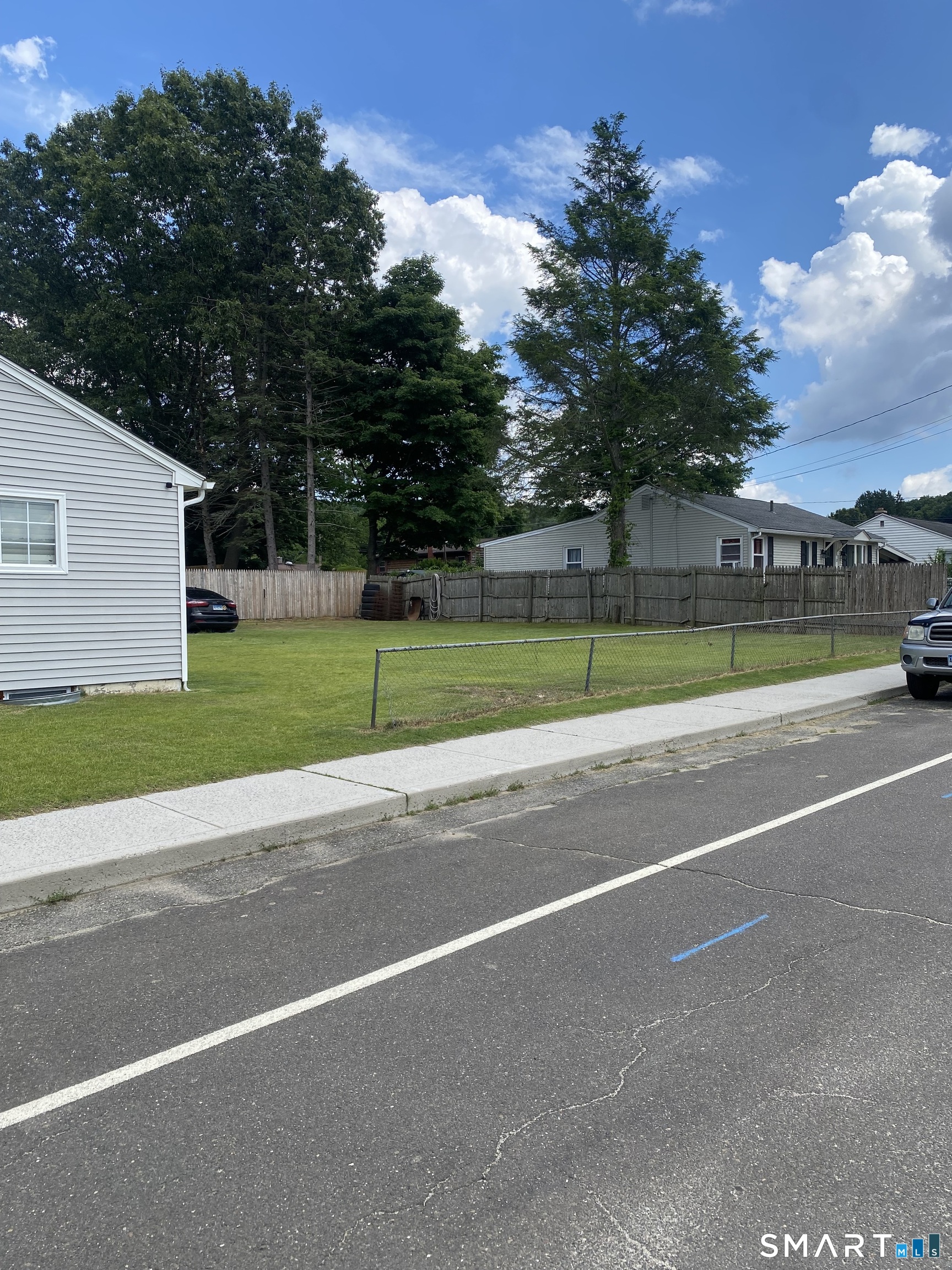 68 Wyoming Avenue Property Photo 4