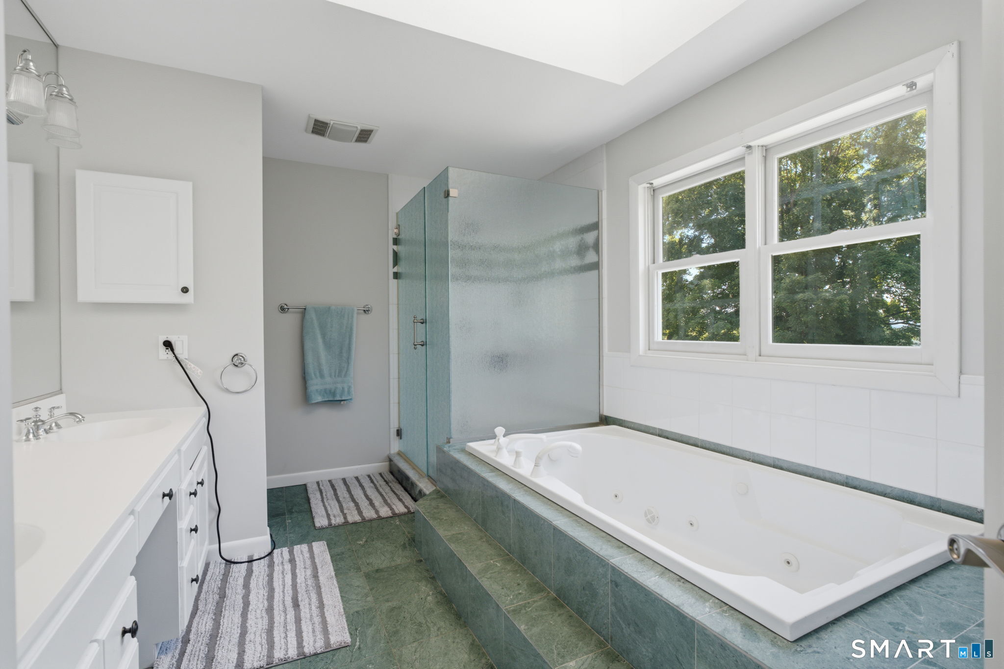 35 Forest Hills Drive Property Photo 28