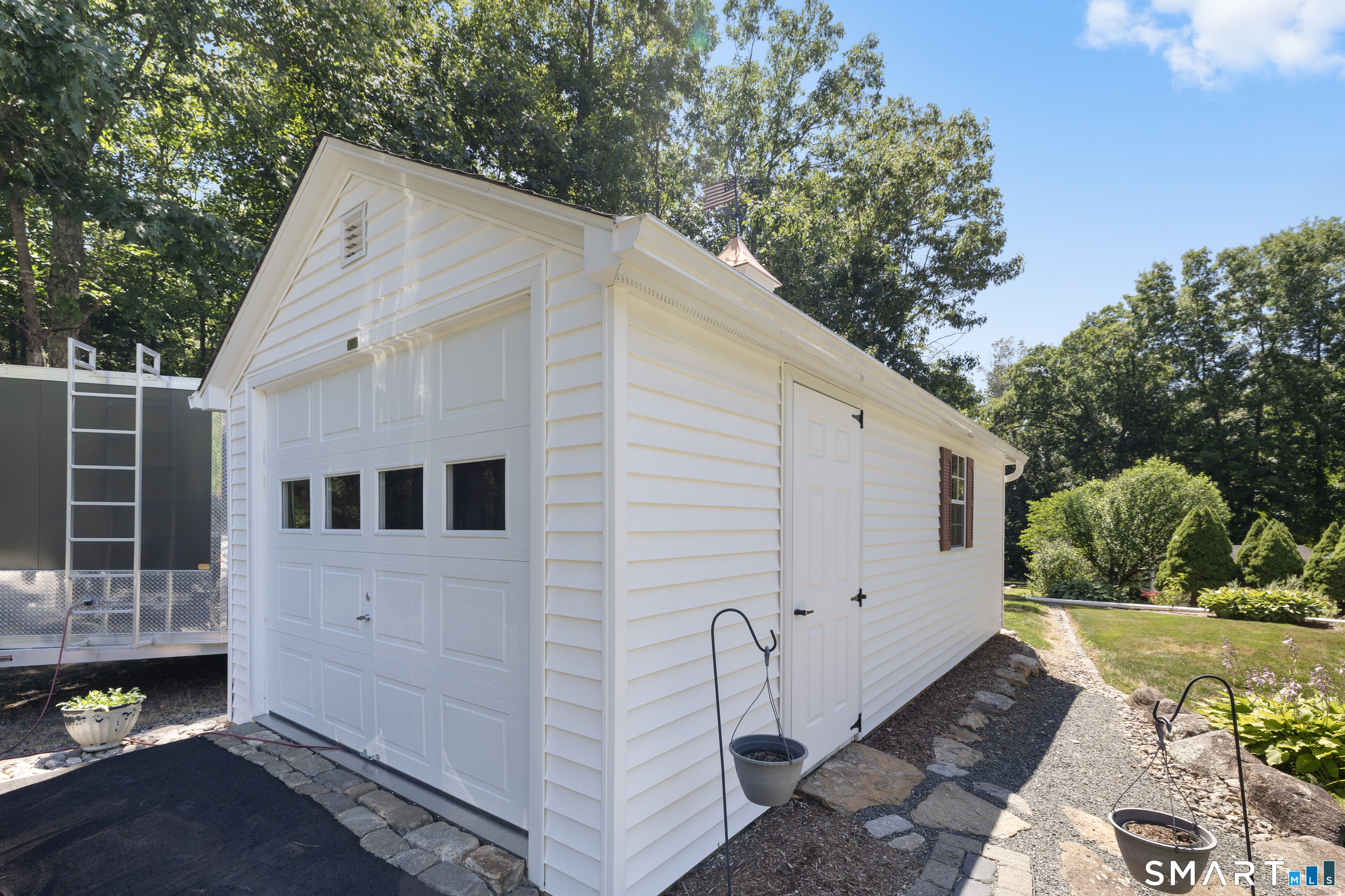 69-71 Stage Harbor Road Property Photo 4