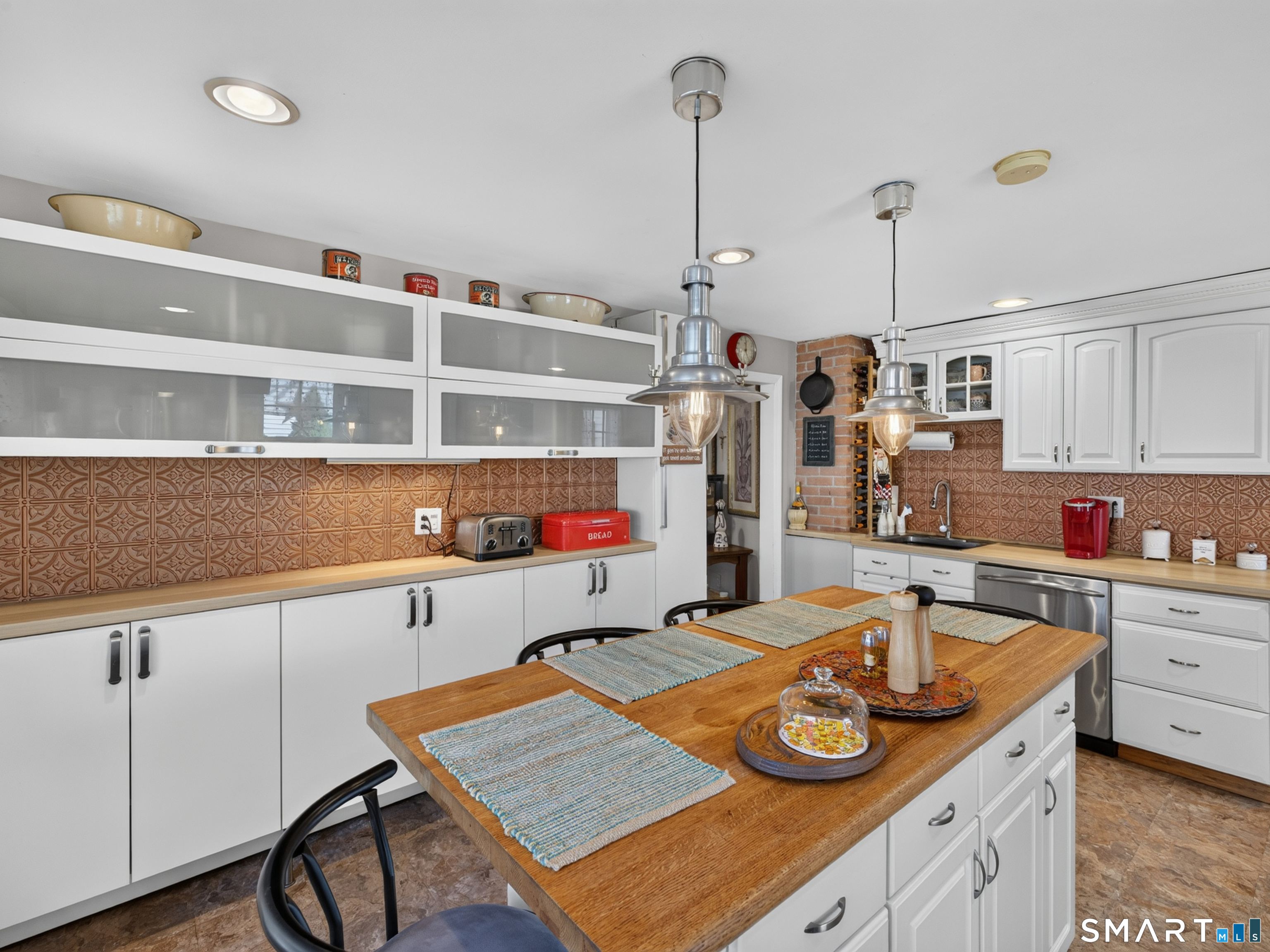 370 Calf Pen Lane Property Photo 13