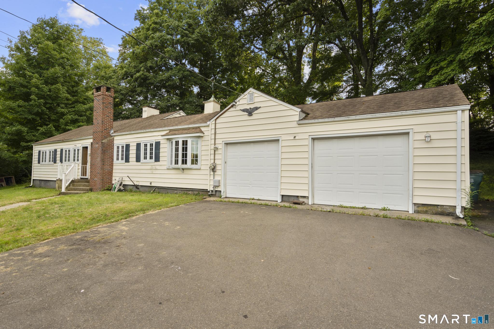 160 Sanford Street Property Photo 1