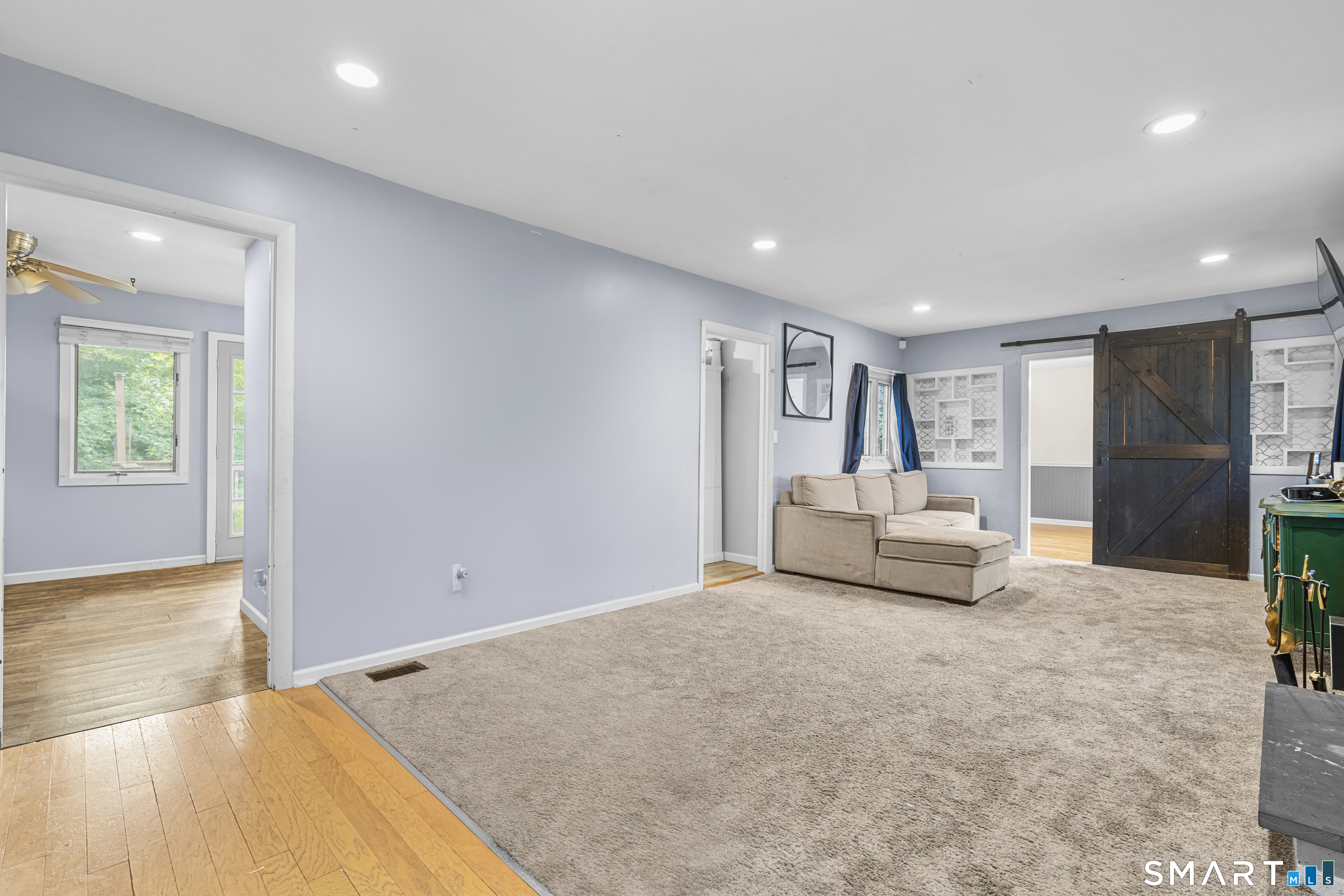 160 Sanford Street Property Photo 4