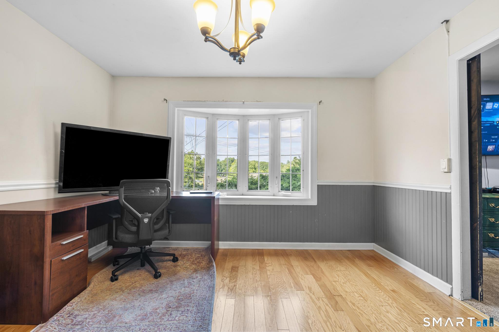160 Sanford Street Property Photo 7