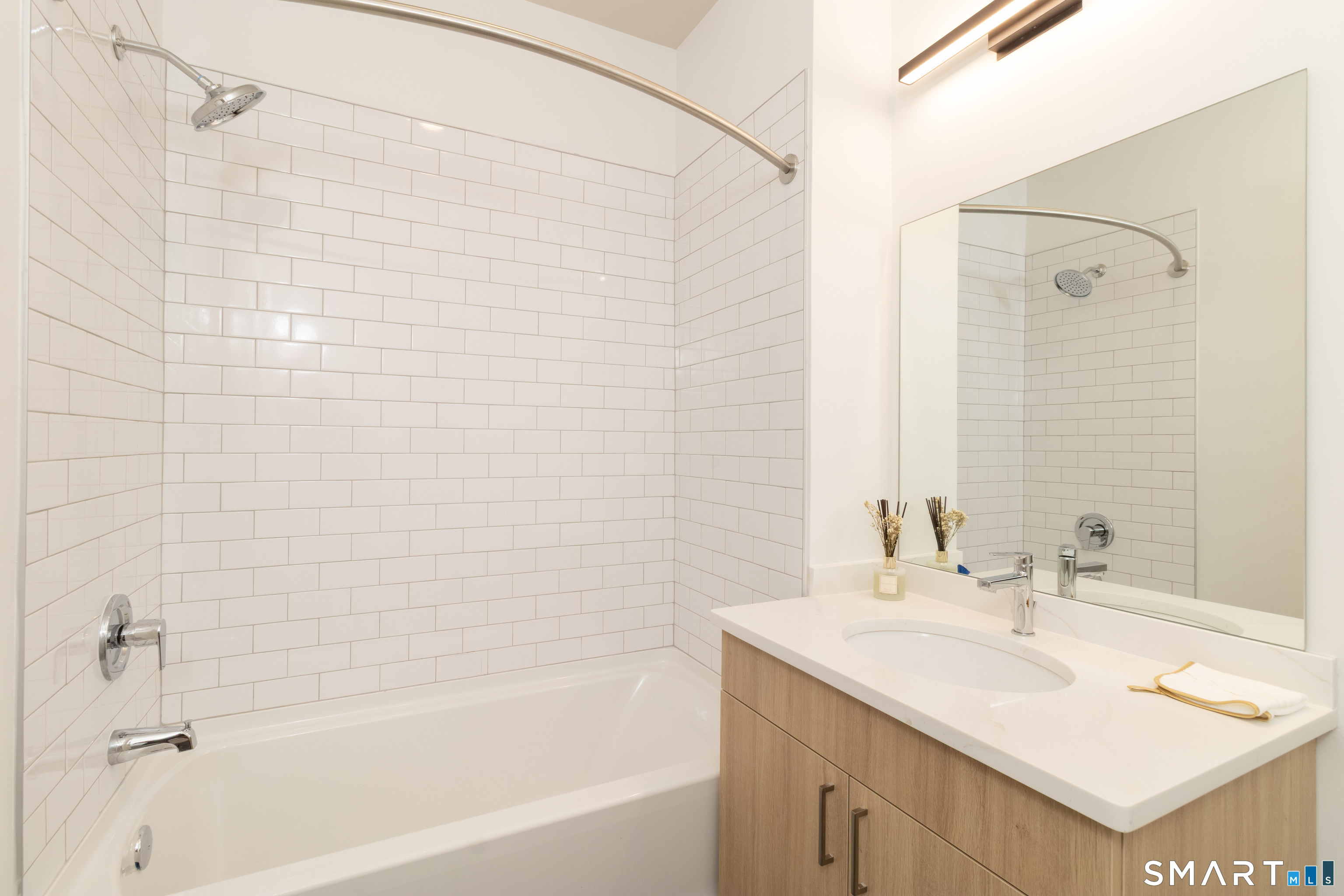 19 Elm 307 Street Property Photo 12