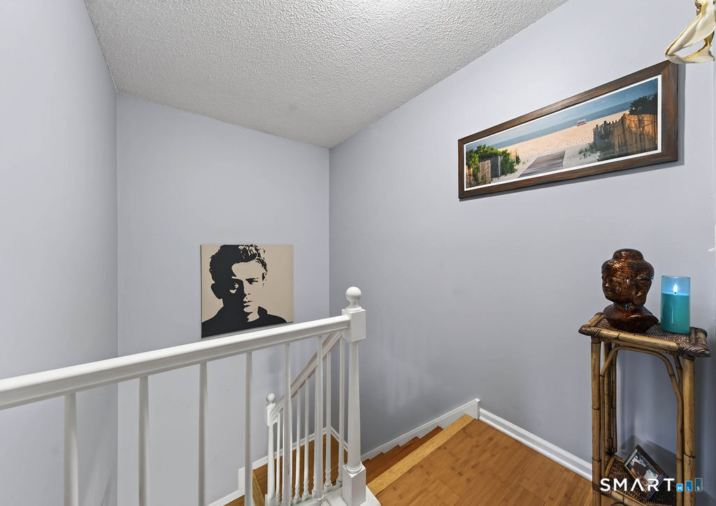 105 Peddlars 105 Drive Property Photo 14