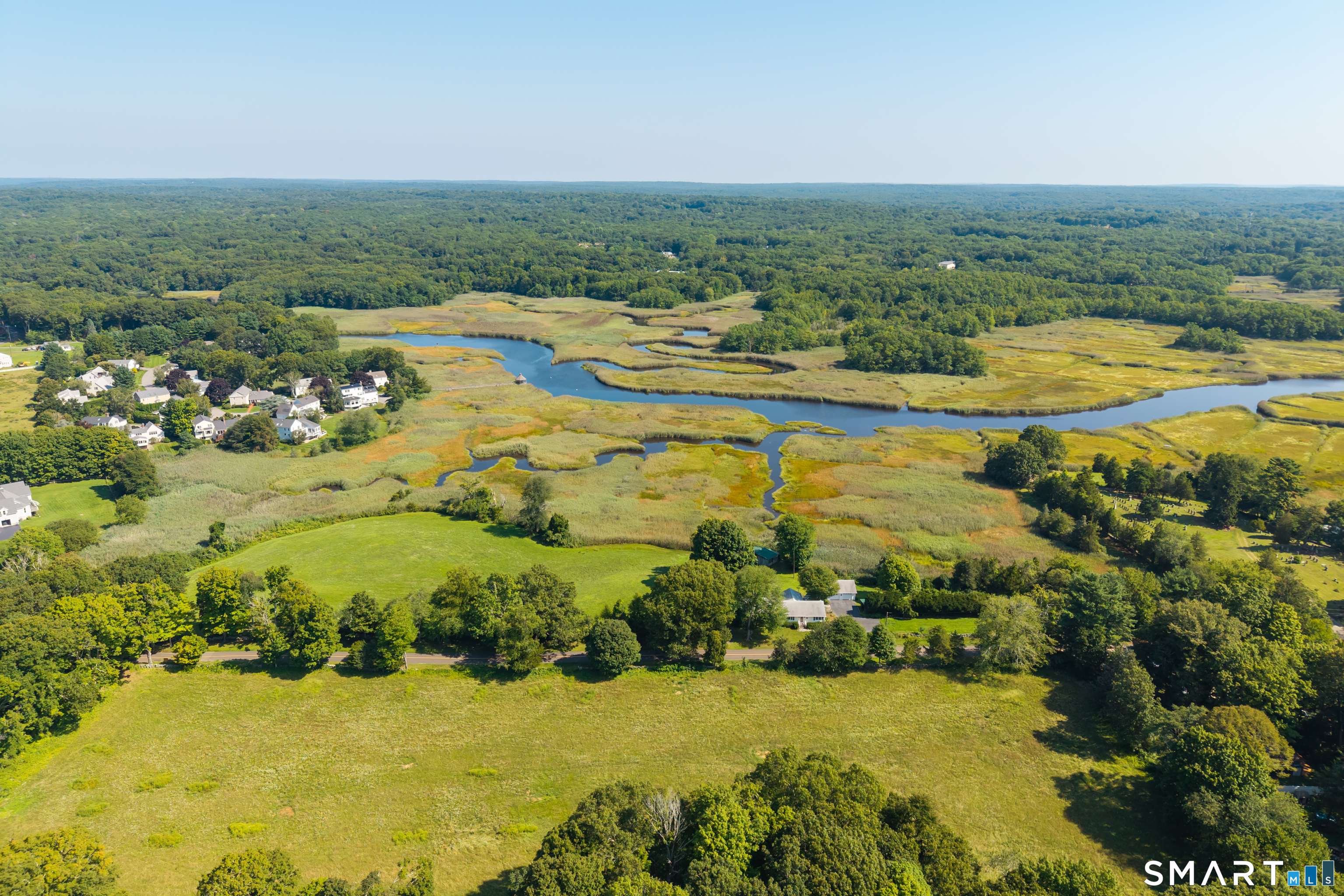 118 River Road Property Photo 3