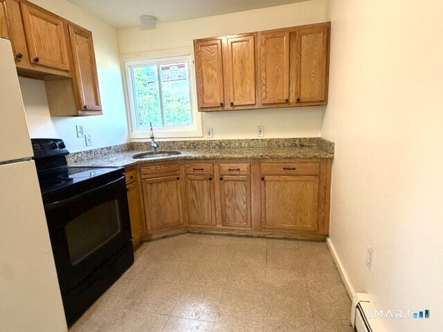 39 Village Street Property Photo 3