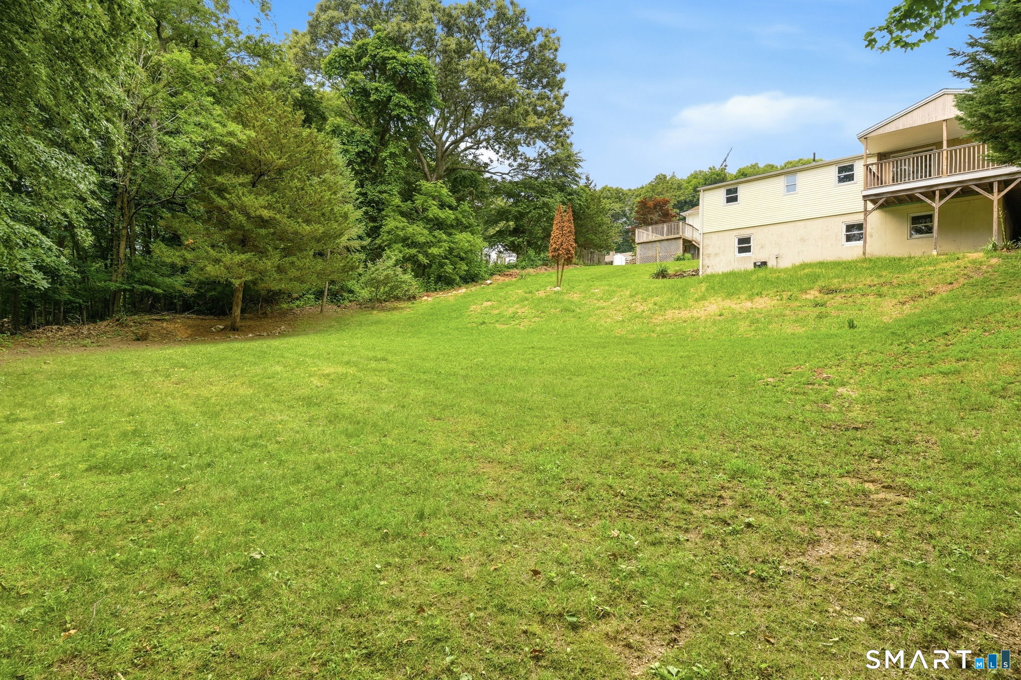 32 Cedar Lane Property Photo 8