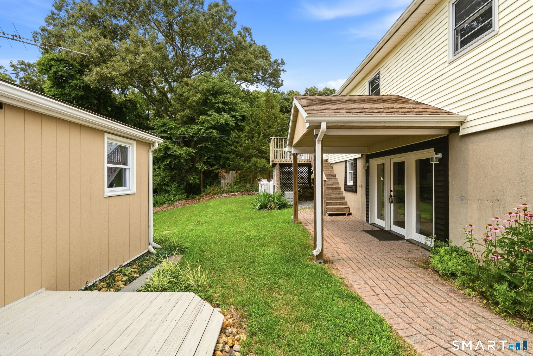 32 Cedar Lane Property Photo 12