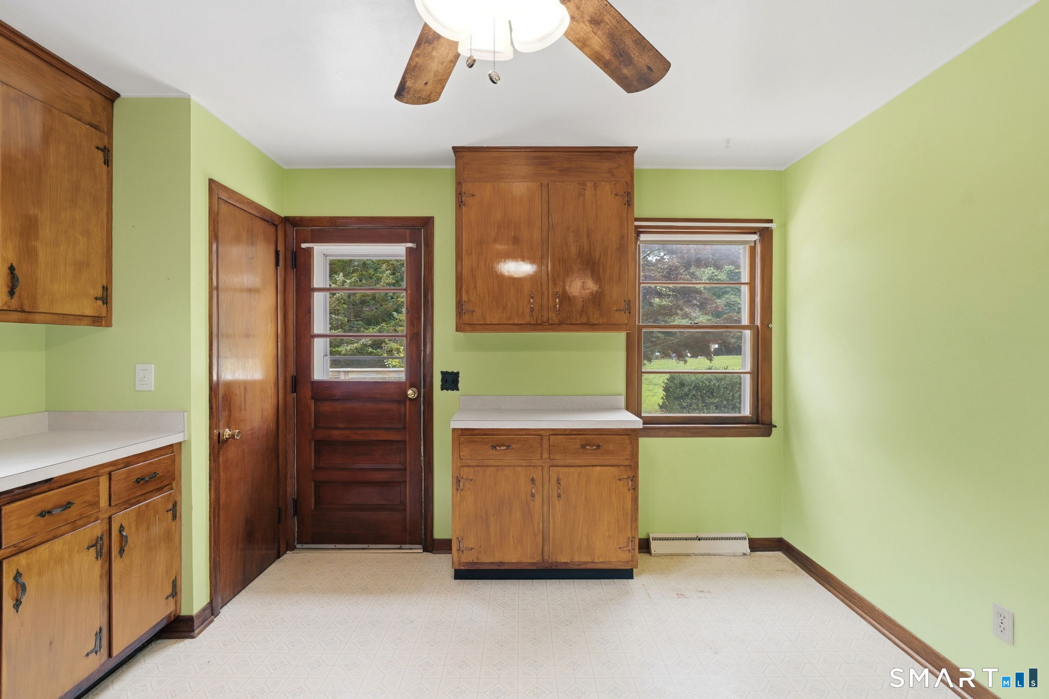 32 Cedar Lane Property Photo 16