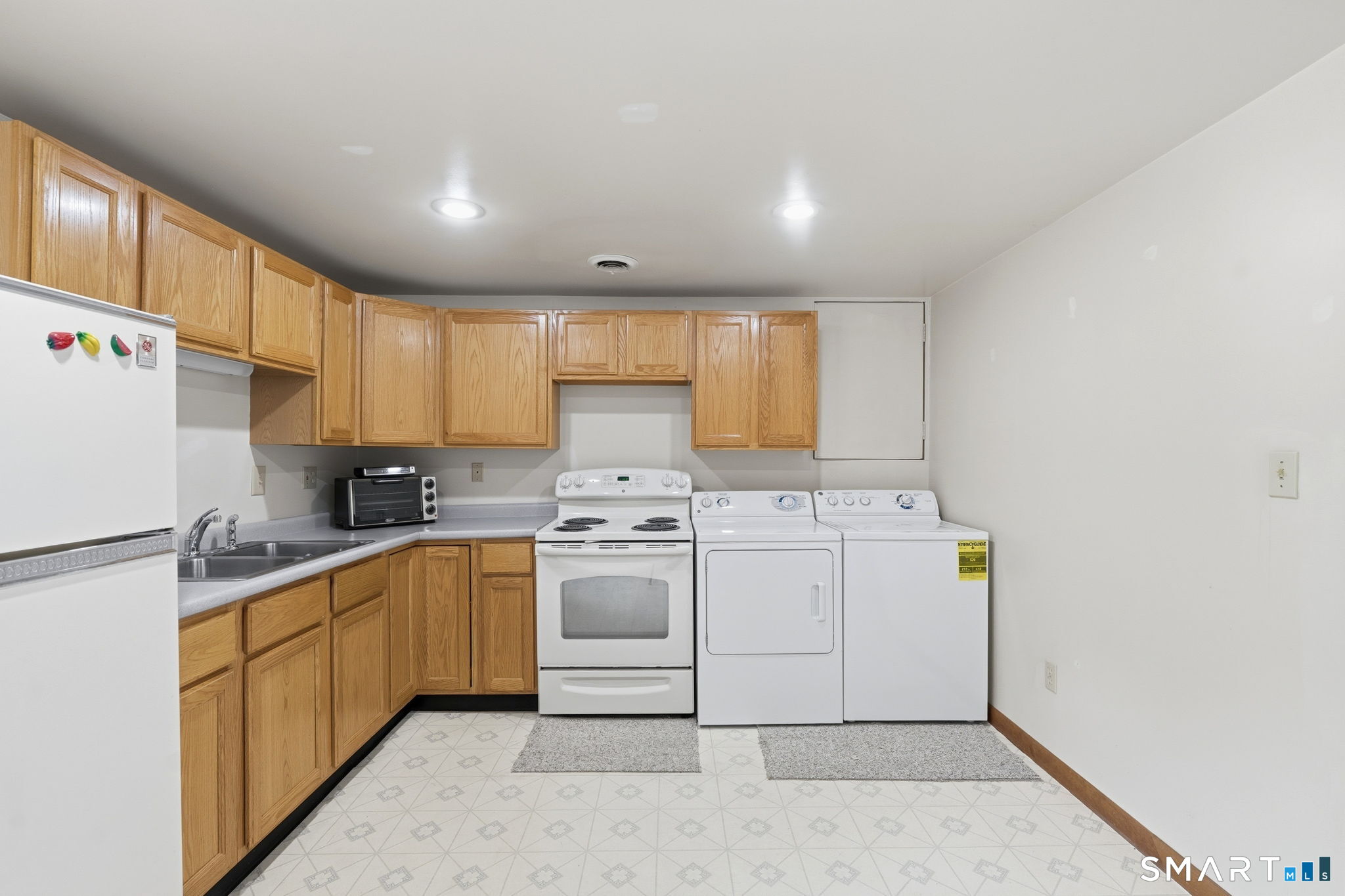 32 Cedar Lane Property Photo 24