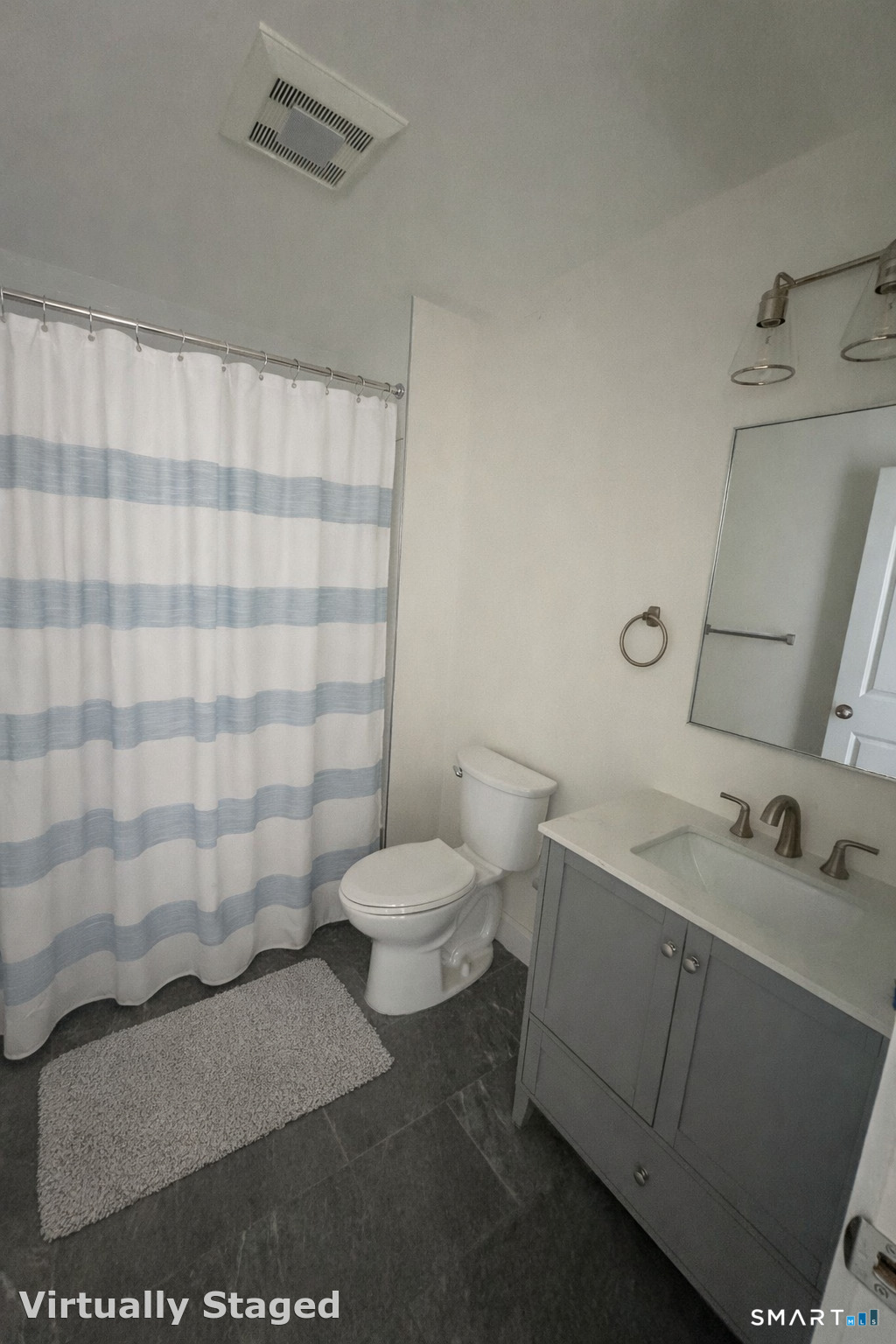 157 Green 2b Street Property Photo 3