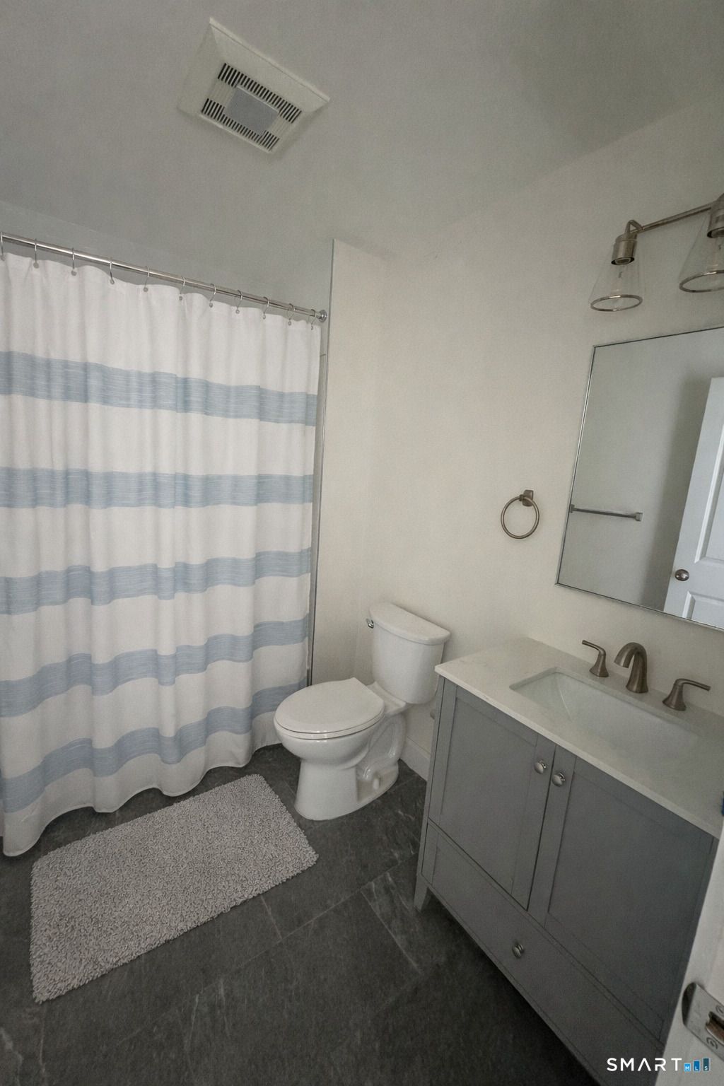 157 Green 1b Street Property Photo 6