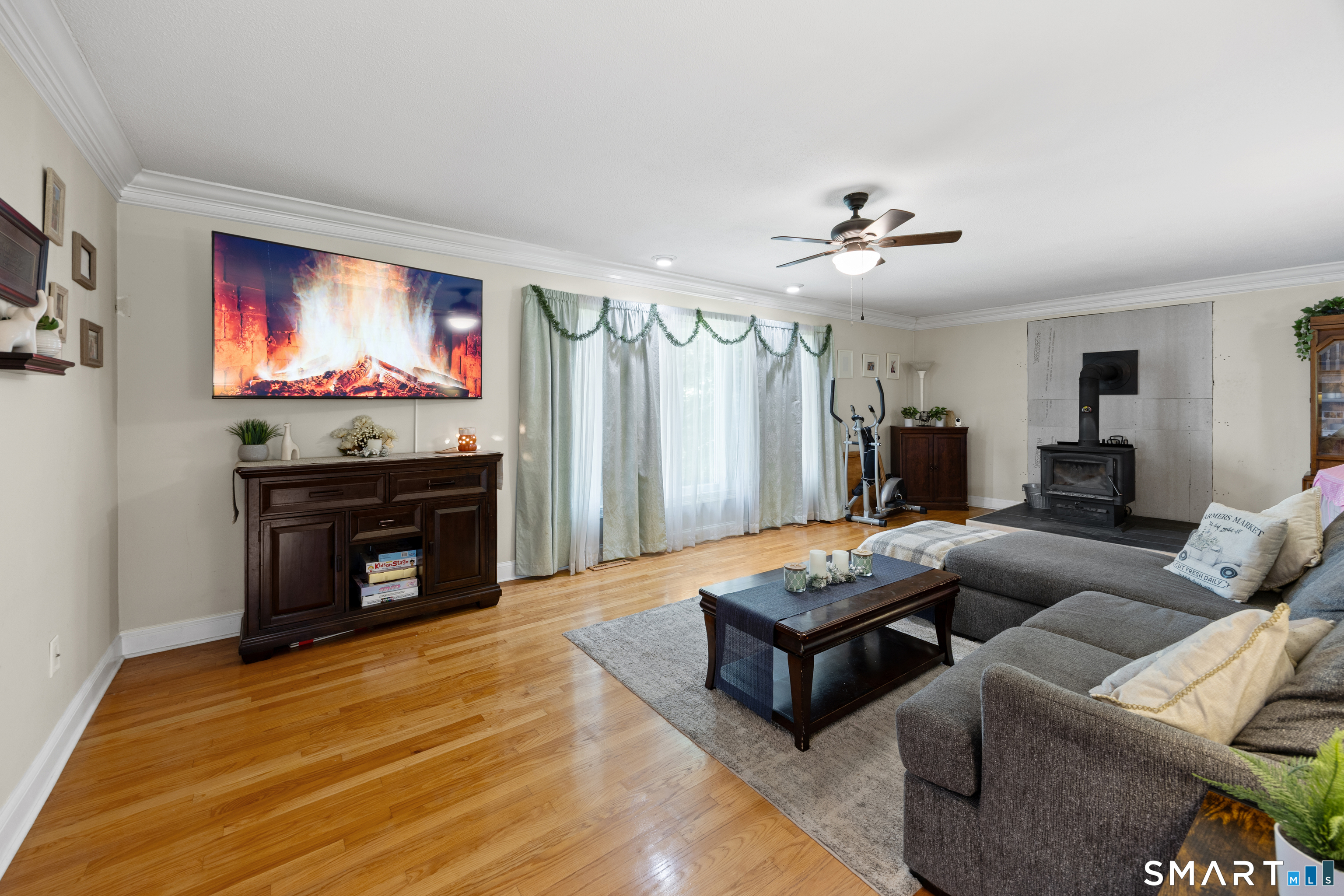16 Indian Hill Road Property Photo 28