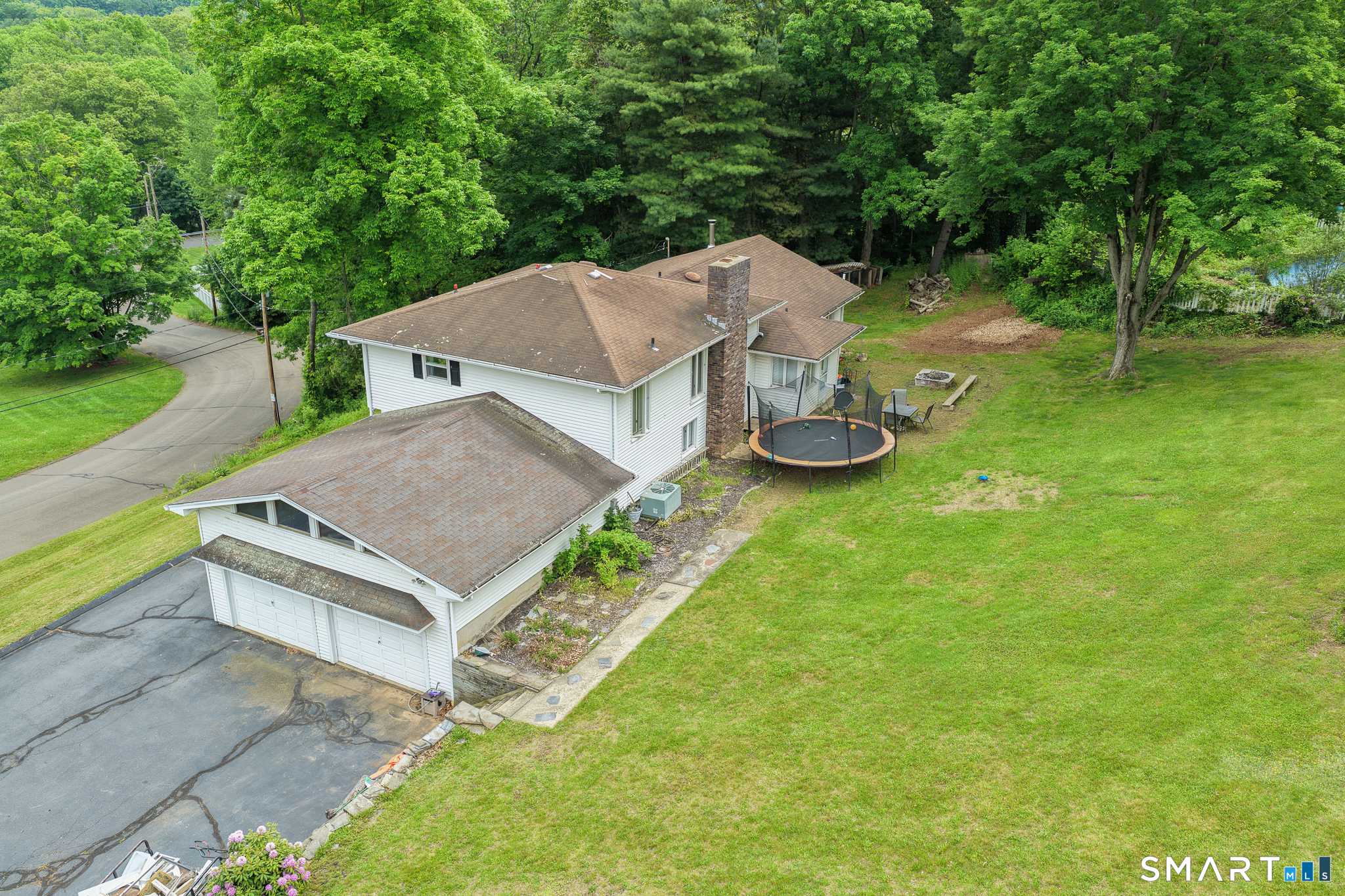 16 Indian Hill Road Property Photo 36