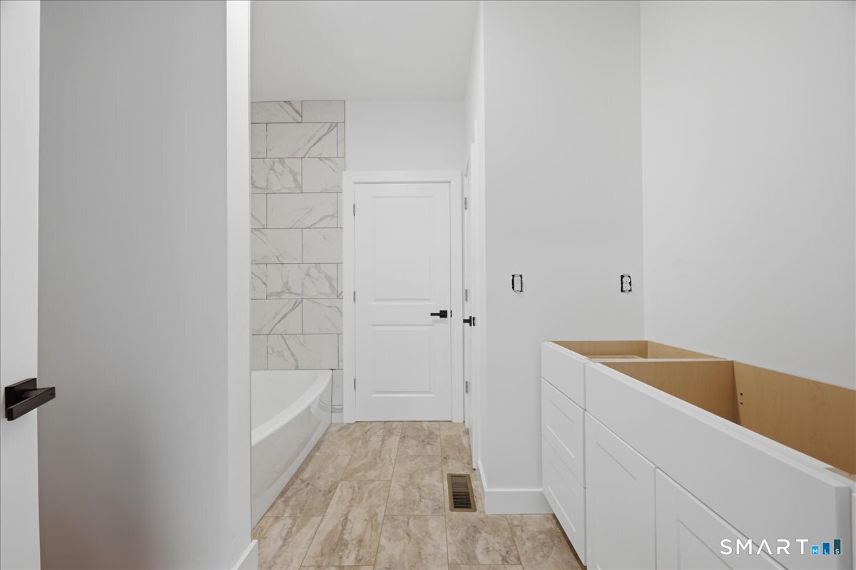 104 Hanover Road Property Photo 29