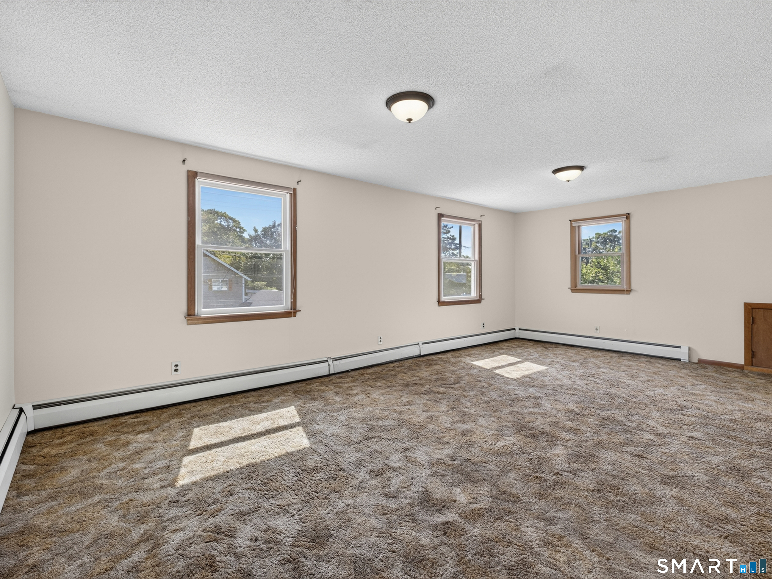 9 West Road Property Photo 22