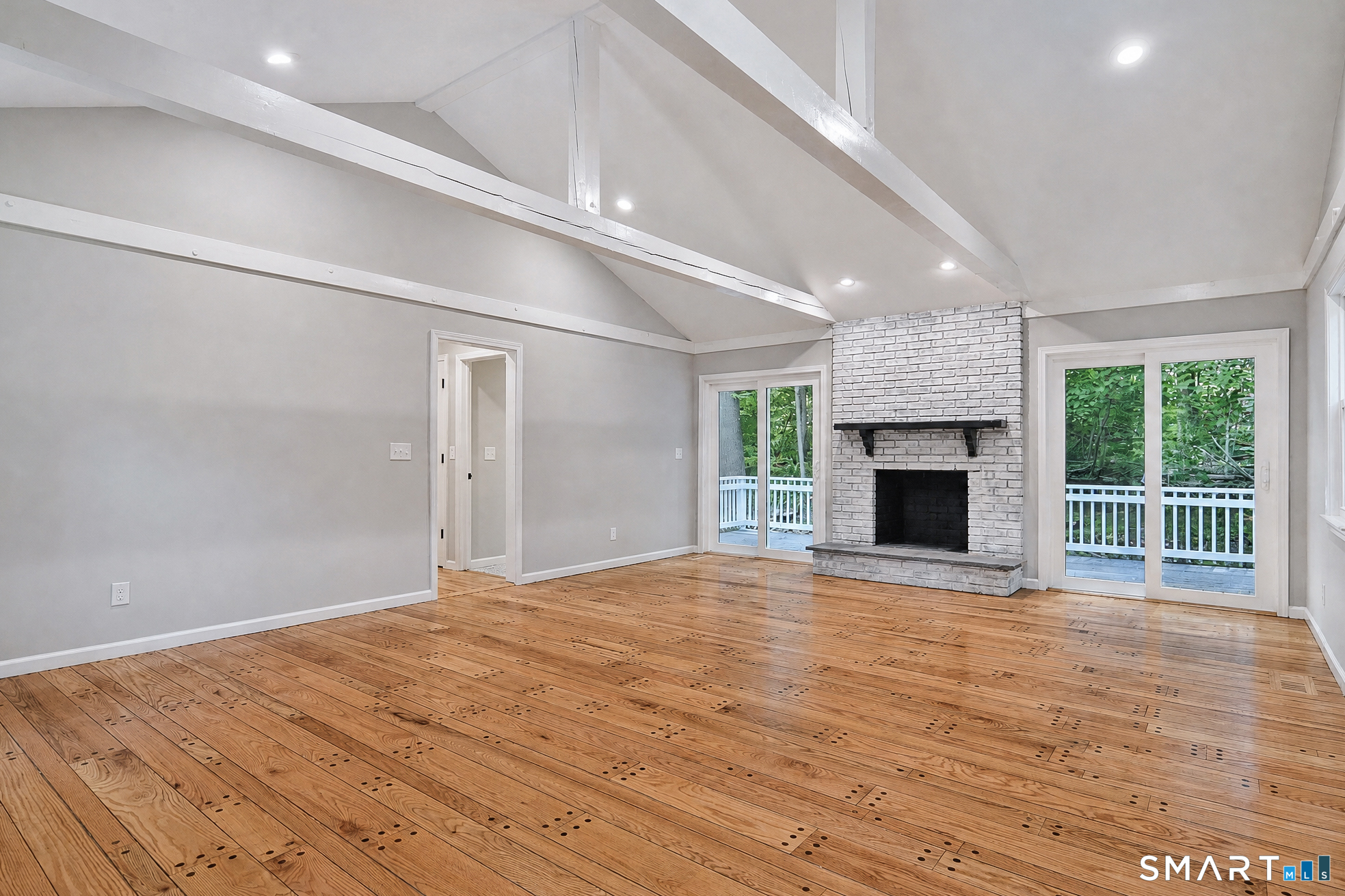 10 Leopard Drive Property Photo 11