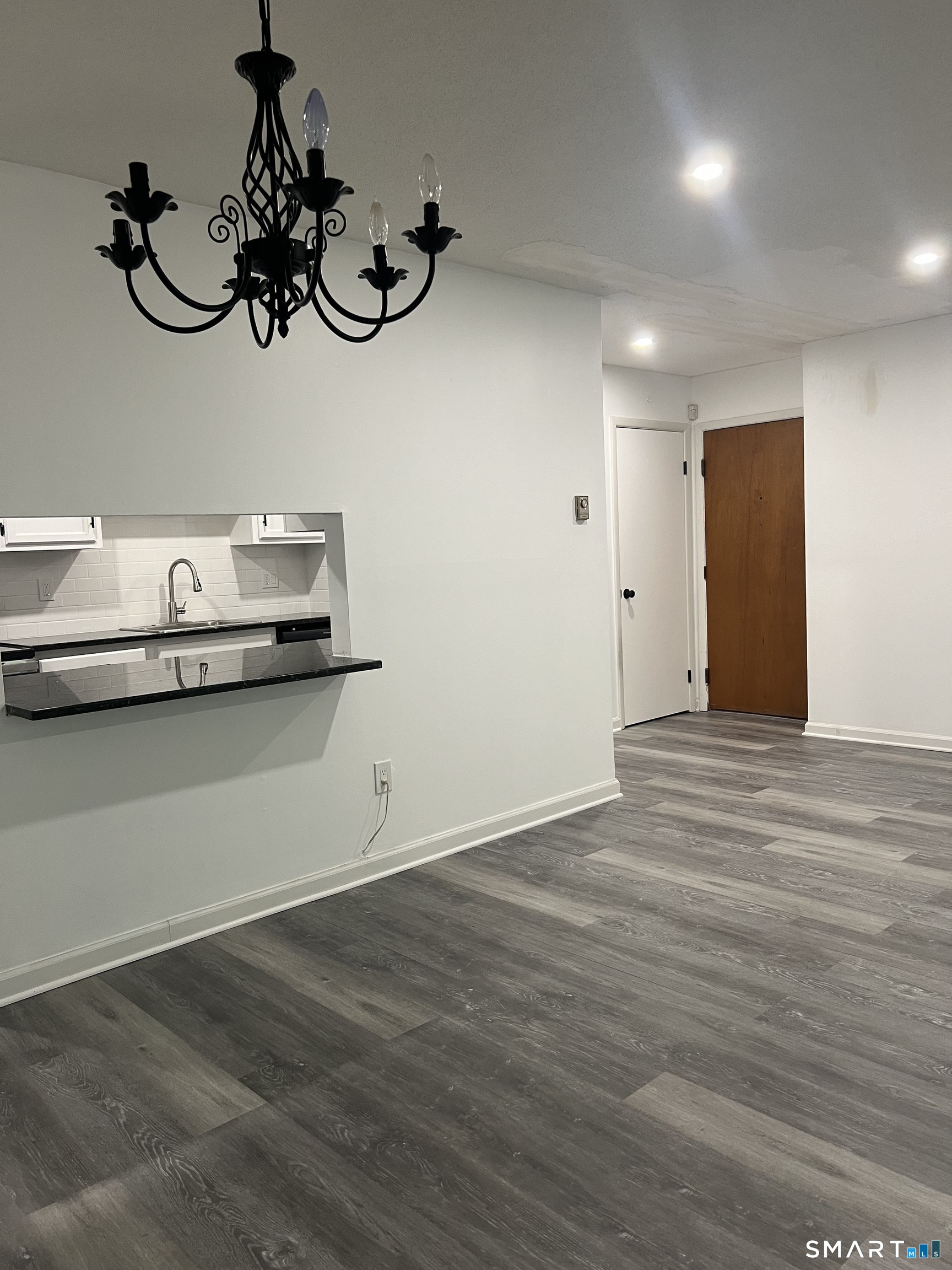 3004 Madison B Avenue Property Photo 13