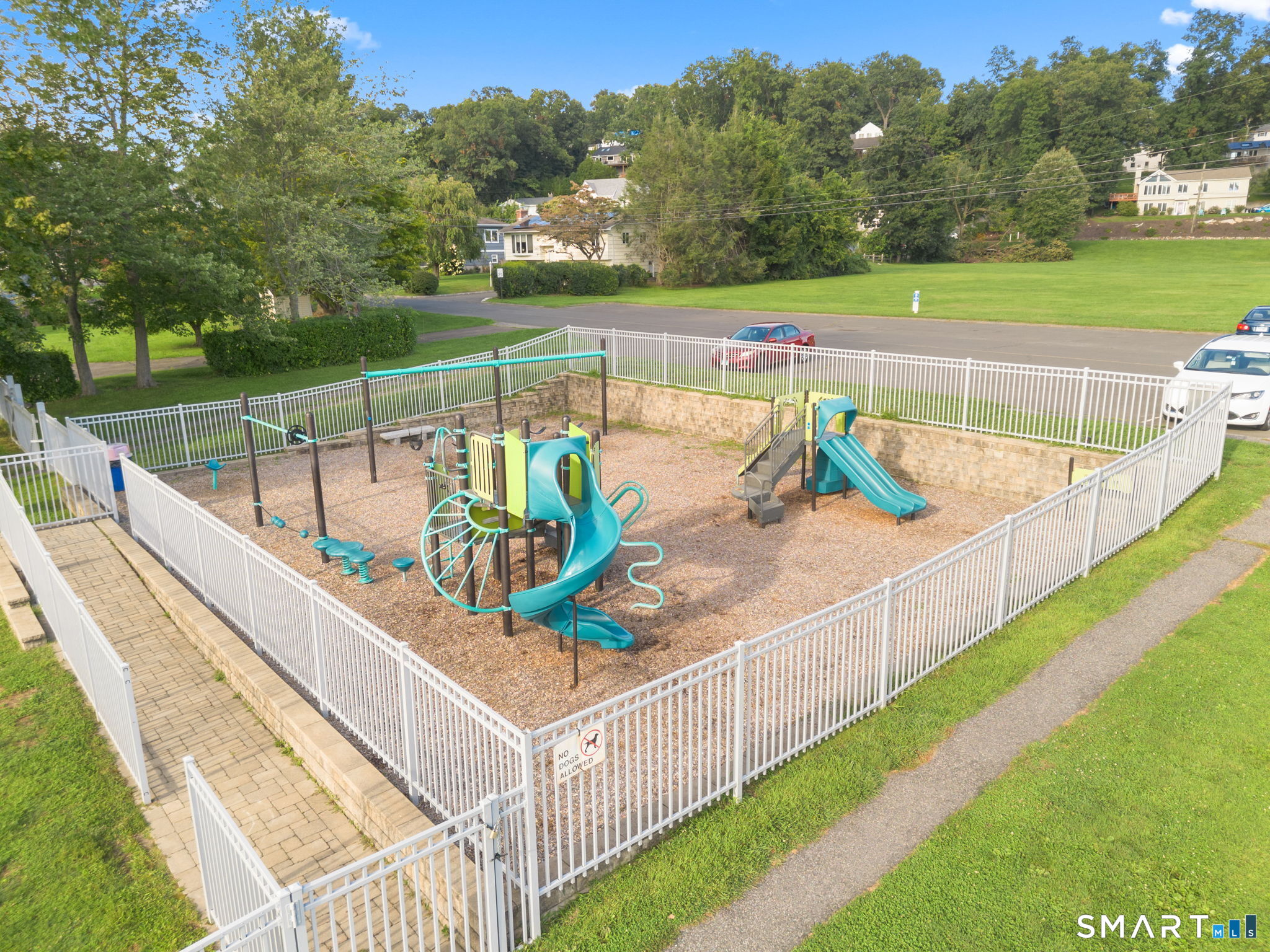 12 Longview Drive Property Photo 36