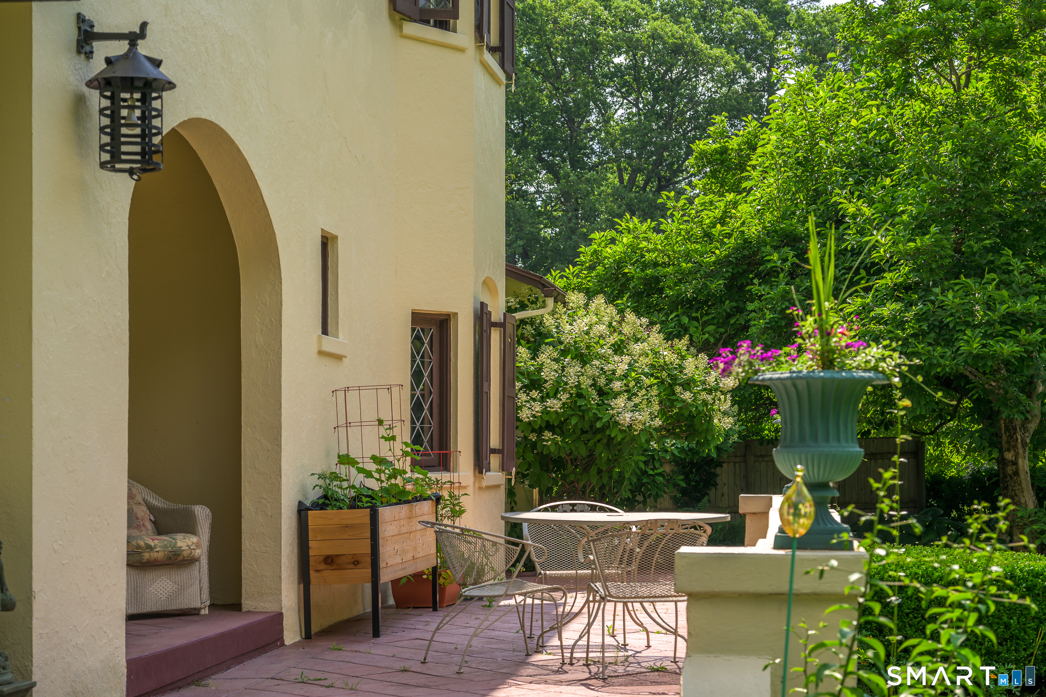 1 Park Avenue Property Photo 2