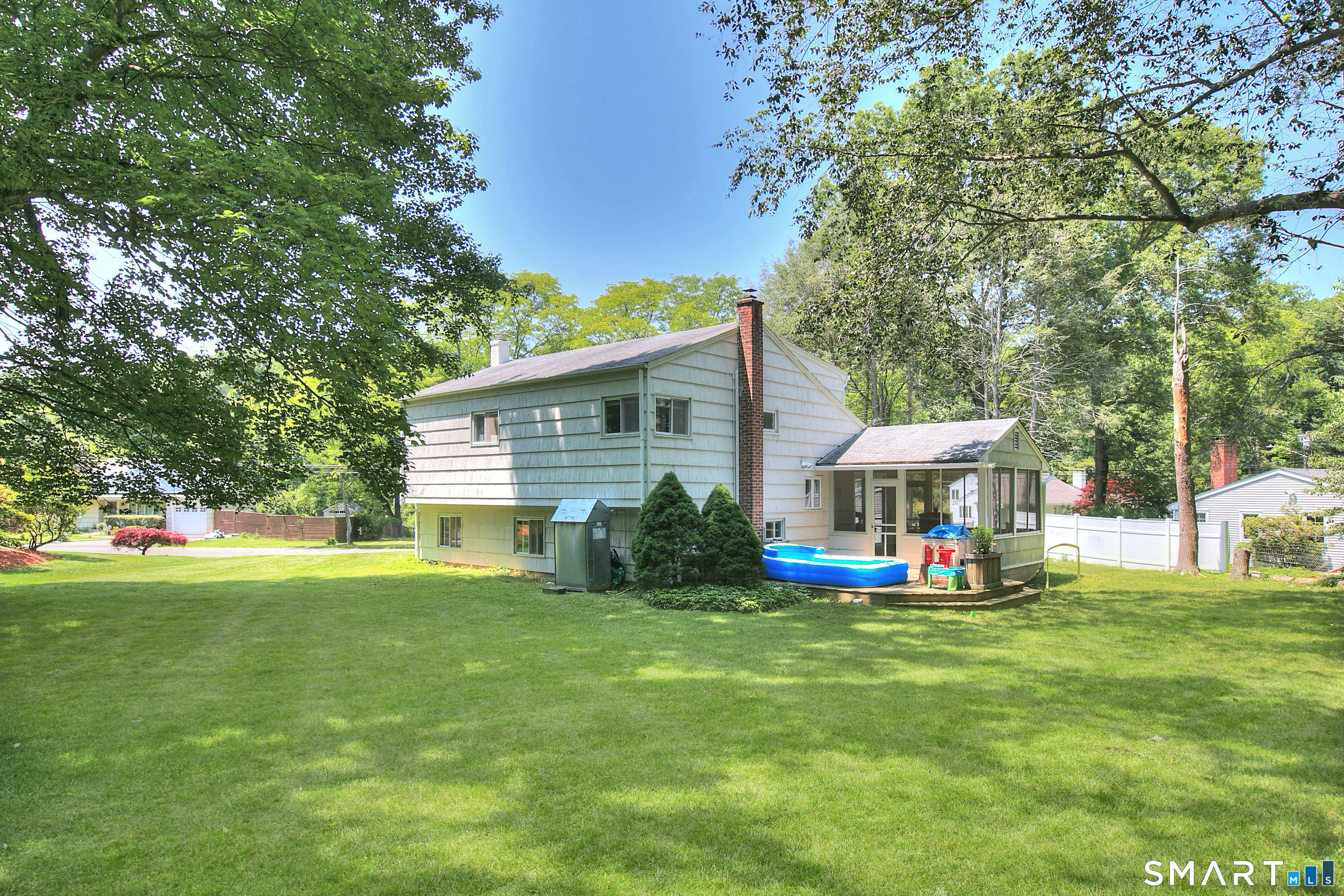 5 Guyer Road Property Photo 3