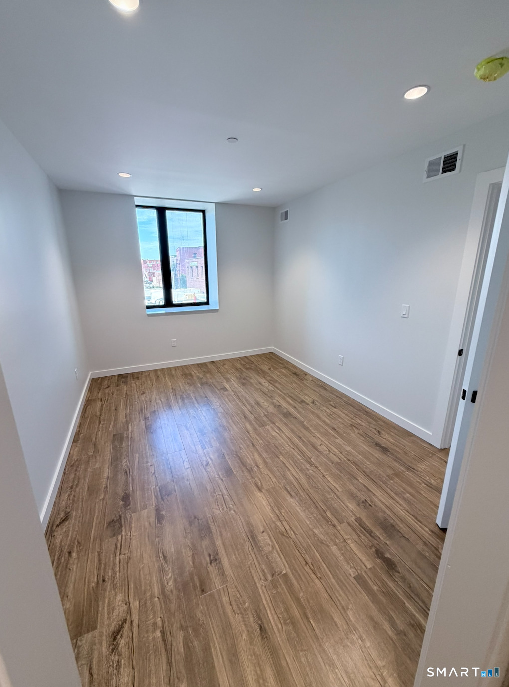 345 Main C-201 Street Property Photo 7