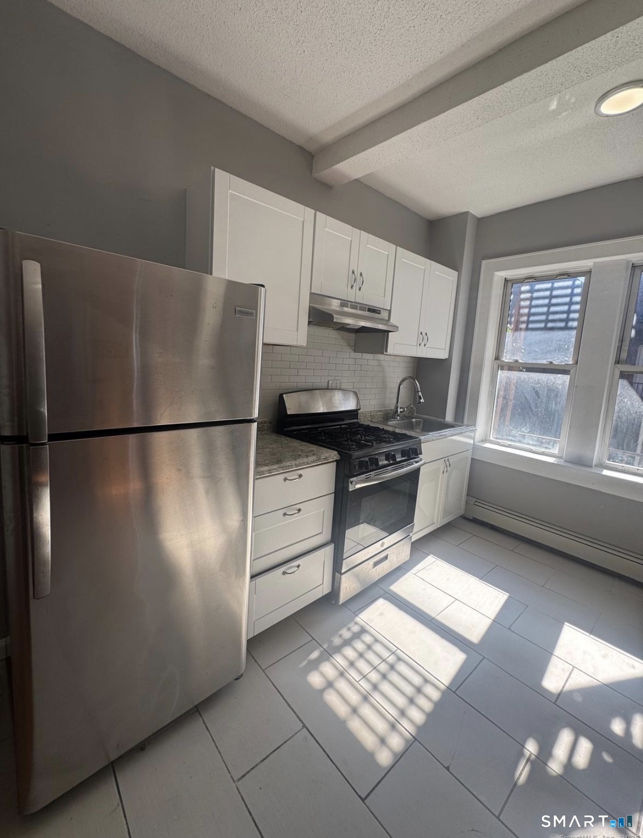 147 Charles 1A Street Property Photo 1