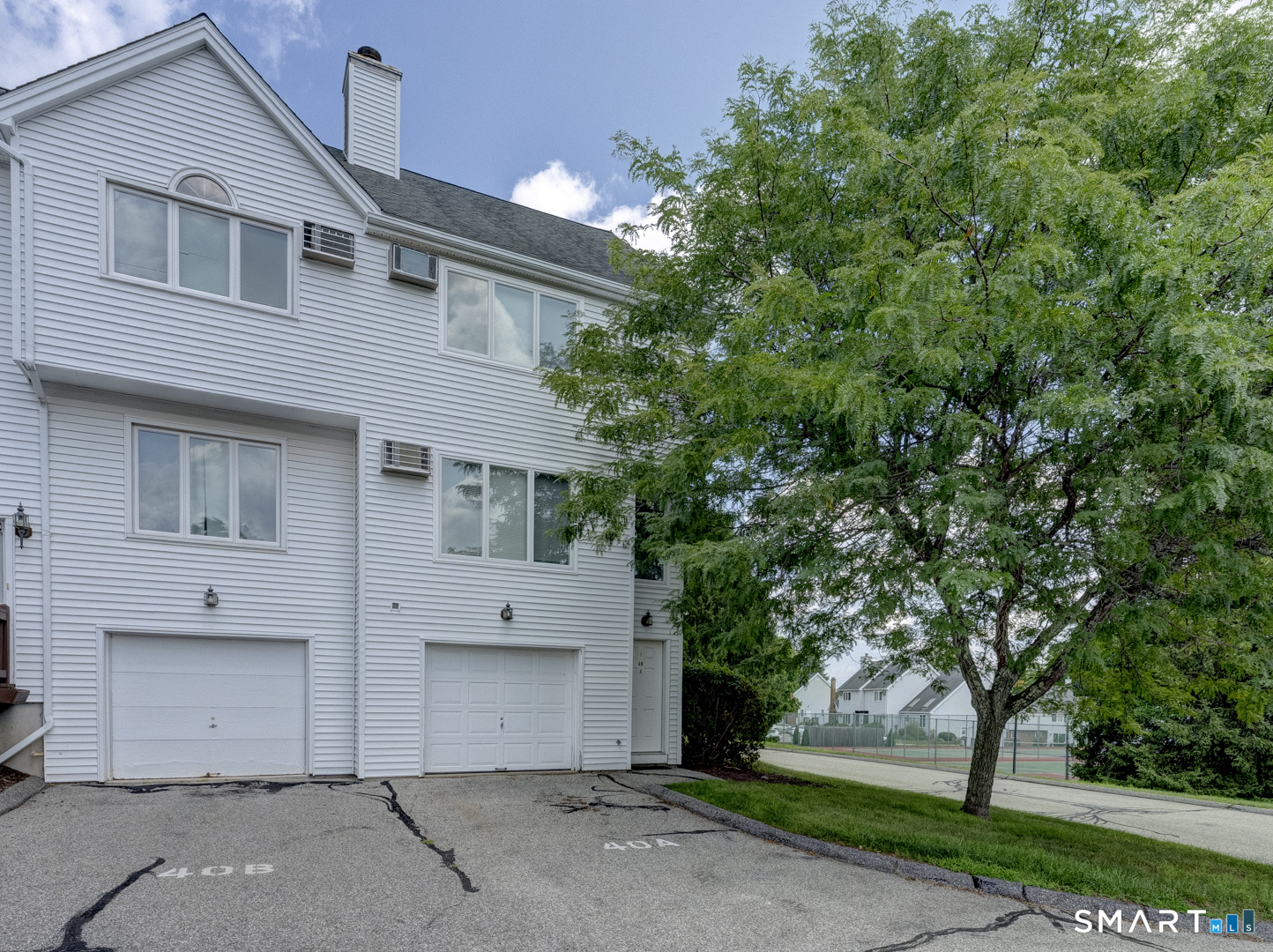 40 Eastbrook A Heights Property Photo 3