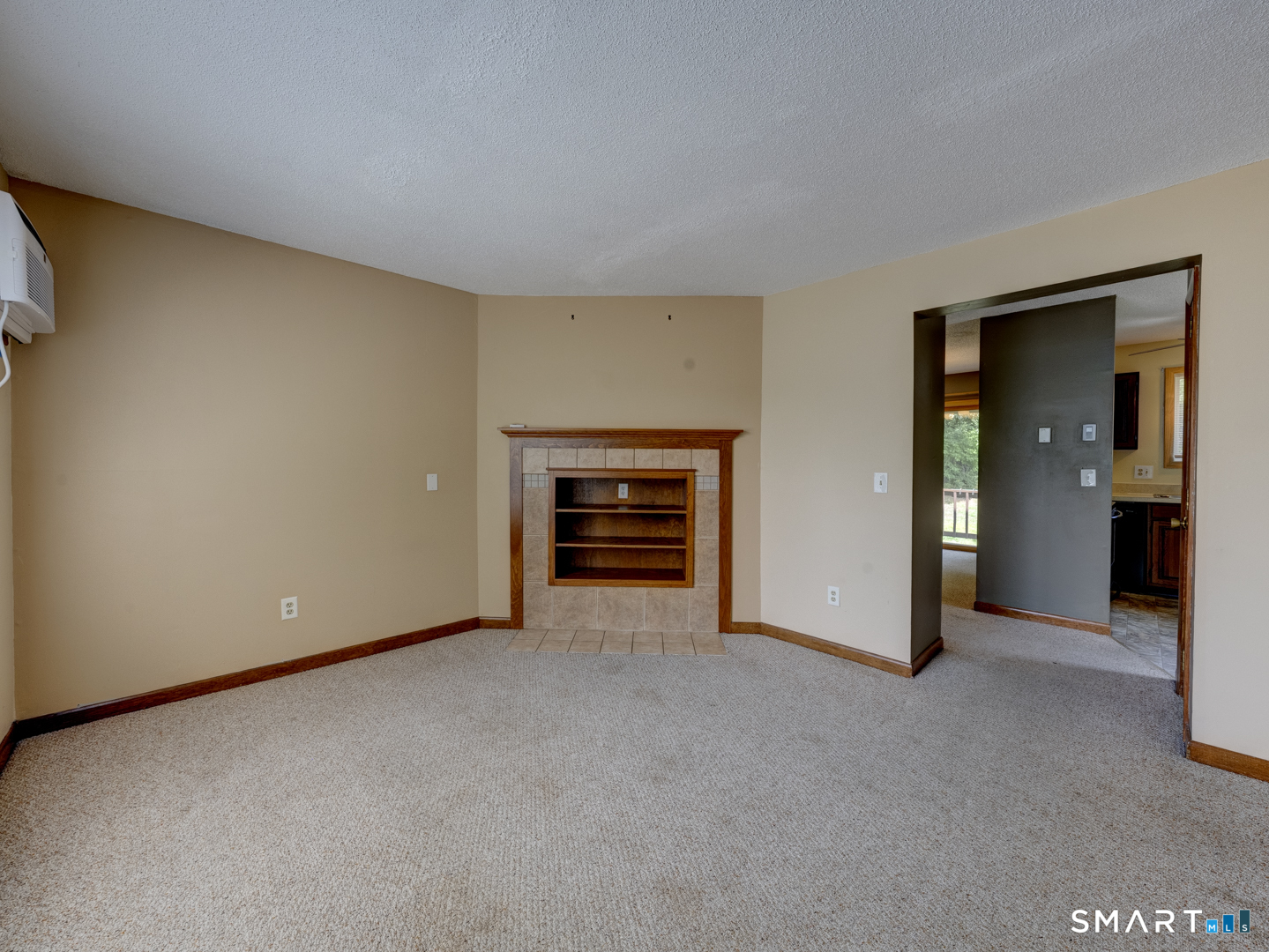 40 Eastbrook A Heights Property Photo 14
