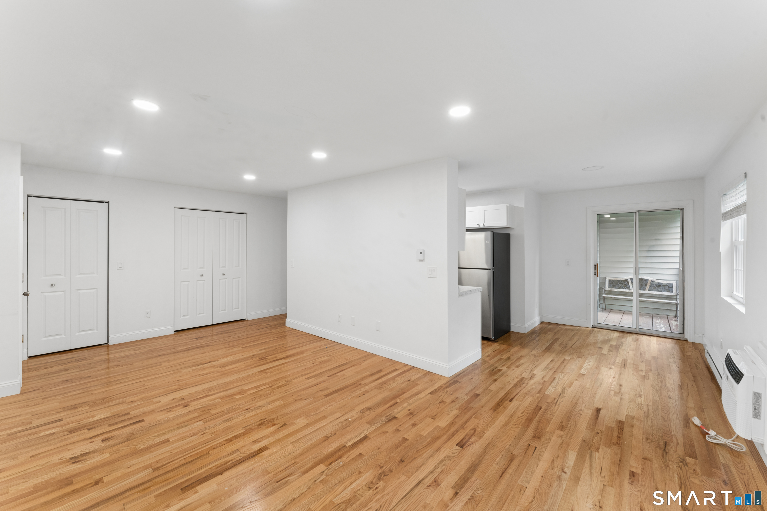 5 Woodside 65 Avenue Property Photo 2